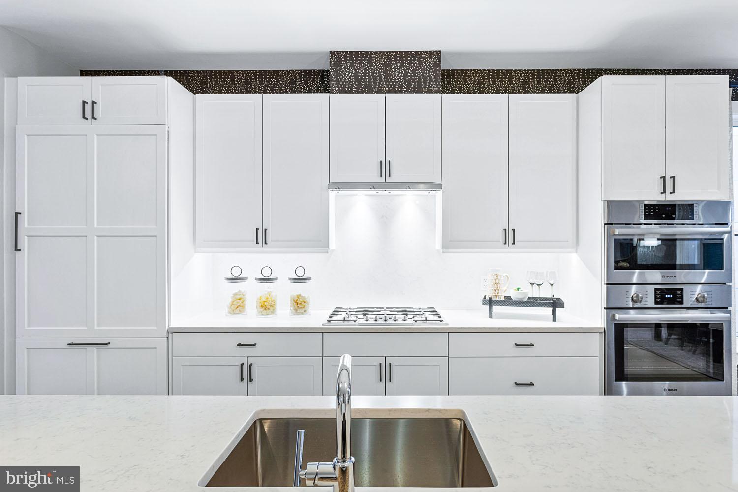 OLD TOWN ALEXANDRIA - Residential