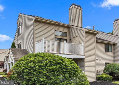 1212 ROBERTS WAY VOORHEES NJ 08043