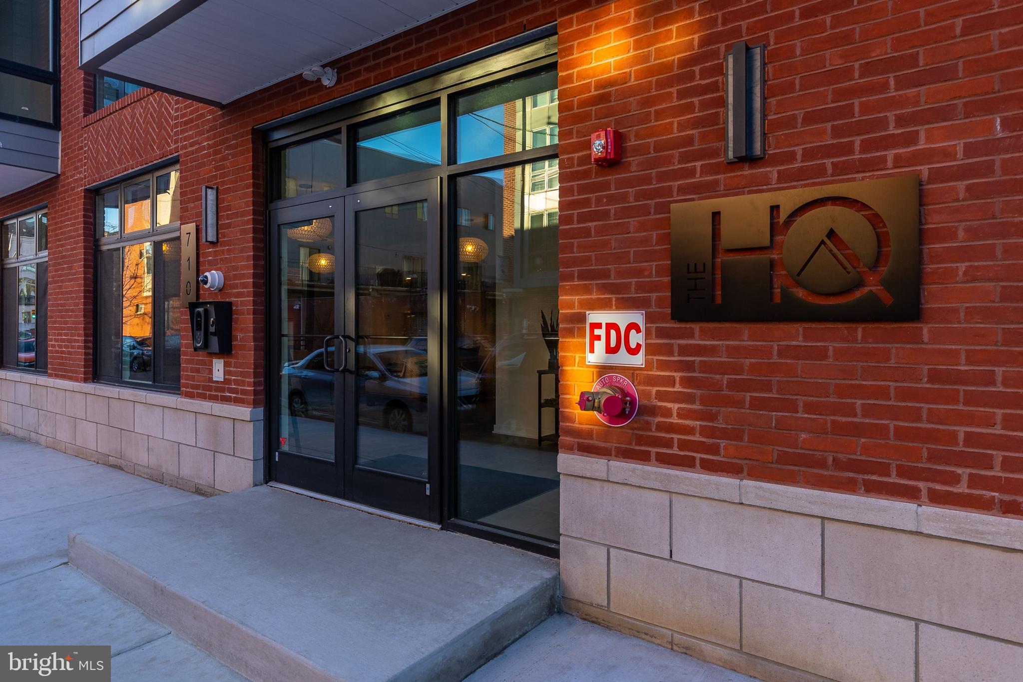 FAIRMOUNT - Residential Lease