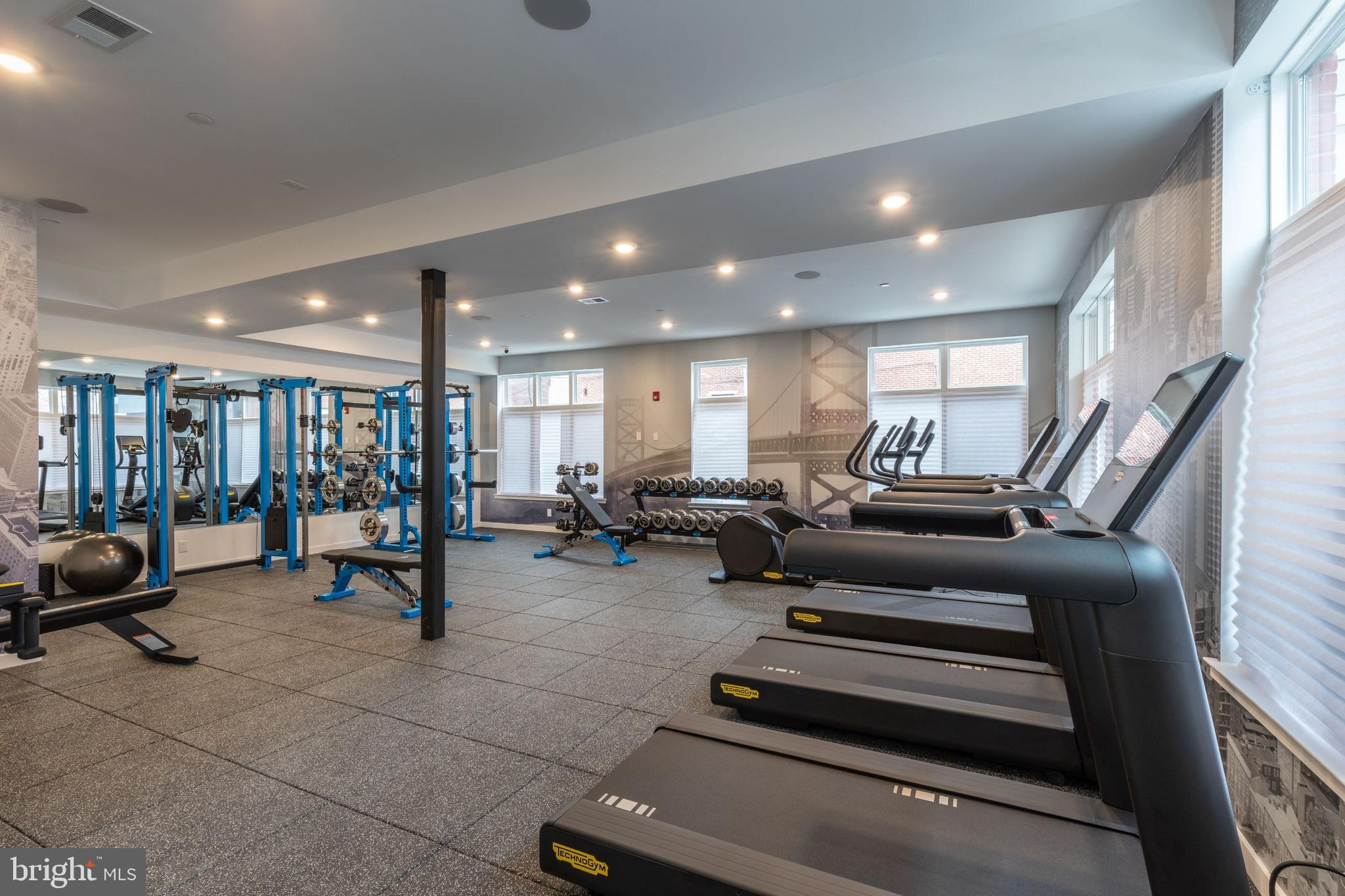 FAIRMOUNT - Residential Lease