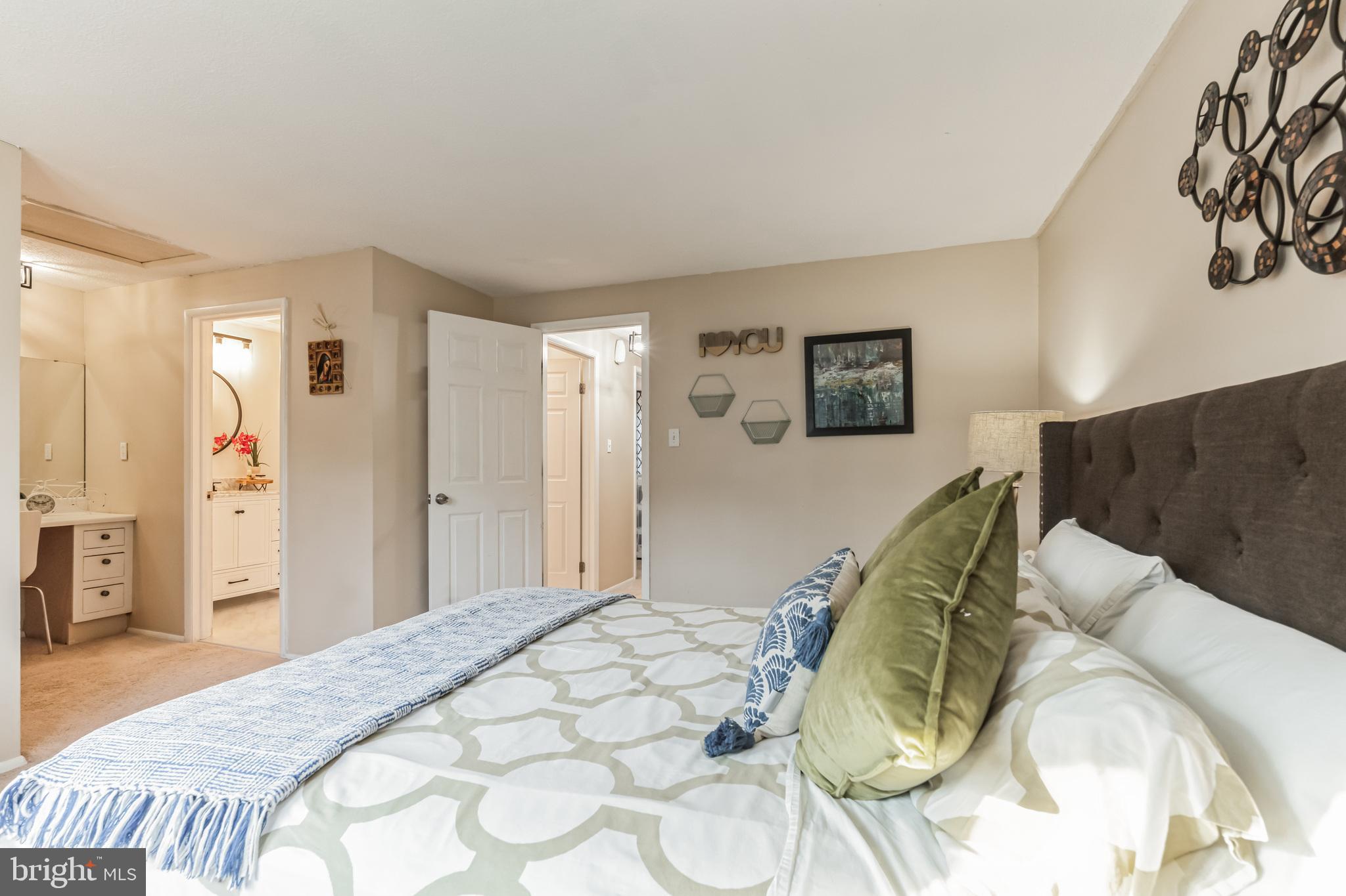 AMBER MEADOWS - Residential