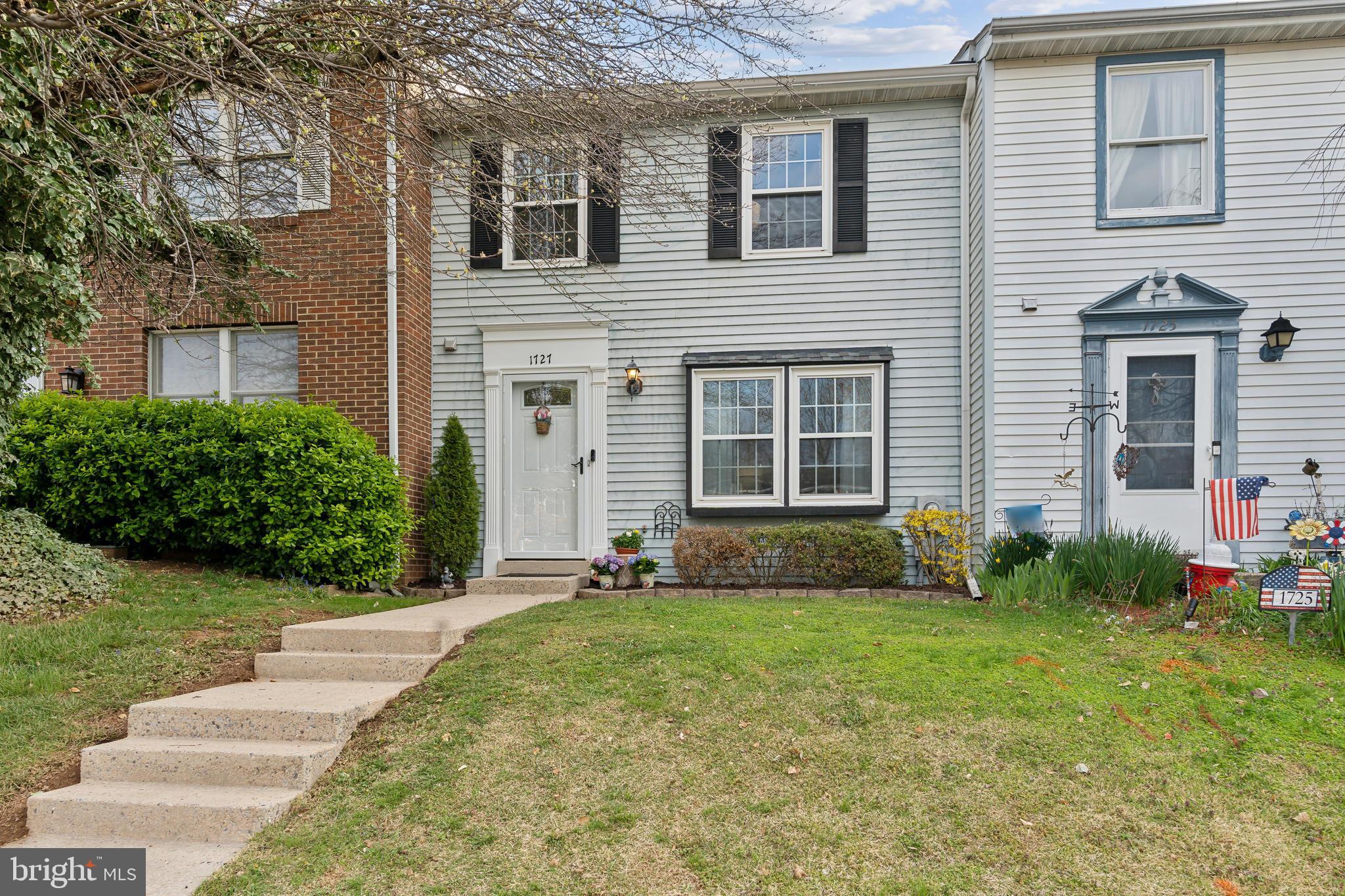 AMBER MEADOWS - Residential