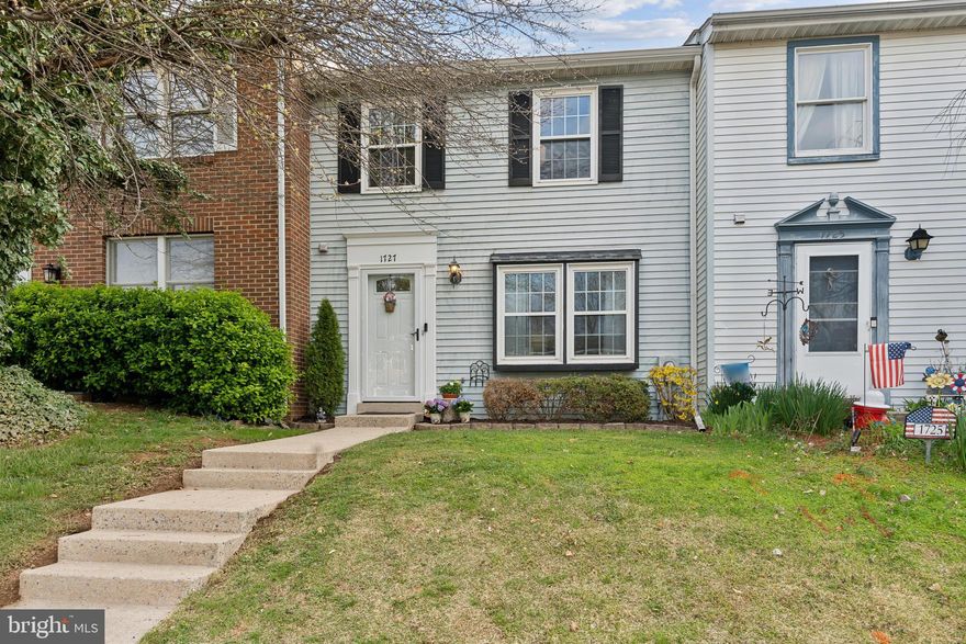 OFFER DEADLINE: MONDAY, 4/8 by 12 NOON  ---- JUST LISTED - NEW TO MARKET | This beautifully maintained townhome has 3 bedrooms, 2.5 baths, fully fenced backyard + ground level deck. Enter through the front door to a bright & light-filled living room with wood floors. Enjoy a truly hybrid floorplan that is open yet traditional with an updated kitchen with plenty of countertop & cabinet space. Upper level has a large primary bedroom, 2 additional bedrooms, & a newly renovated full bath that completes the top floor.  Looking for more space? The lower level offers additional living space + a full bath & finished den off the laundry area.  ** WELL DESIGNED, AFFORDABLE & MOVE-IN READY ** Convenient location, minutes to shopping, entertainment, parks and Downtown Frederick! Be sure to check out the video walkthrough and 3D tour. SCHEDULE YOUR PRIVATE IN-PERSON TOUR TODAY or STOP BY OUR OPEN HOUSE ON SATURDAY, 4/6 FROM 1-3PM!