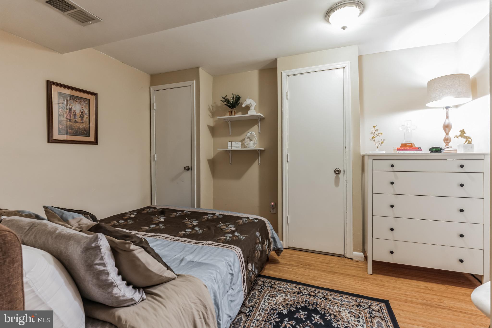 AMBER MEADOWS - Residential