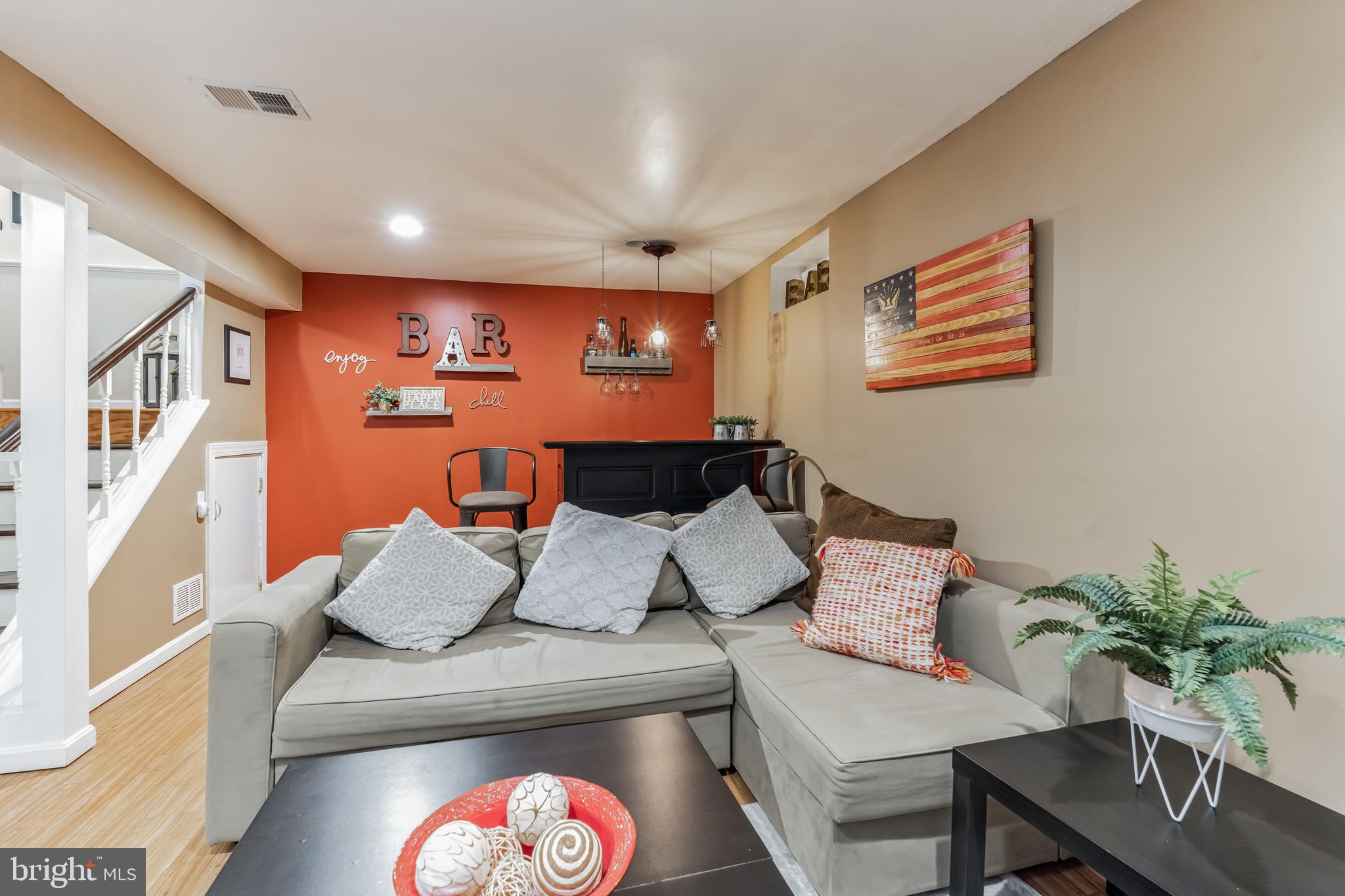 AMBER MEADOWS - Residential