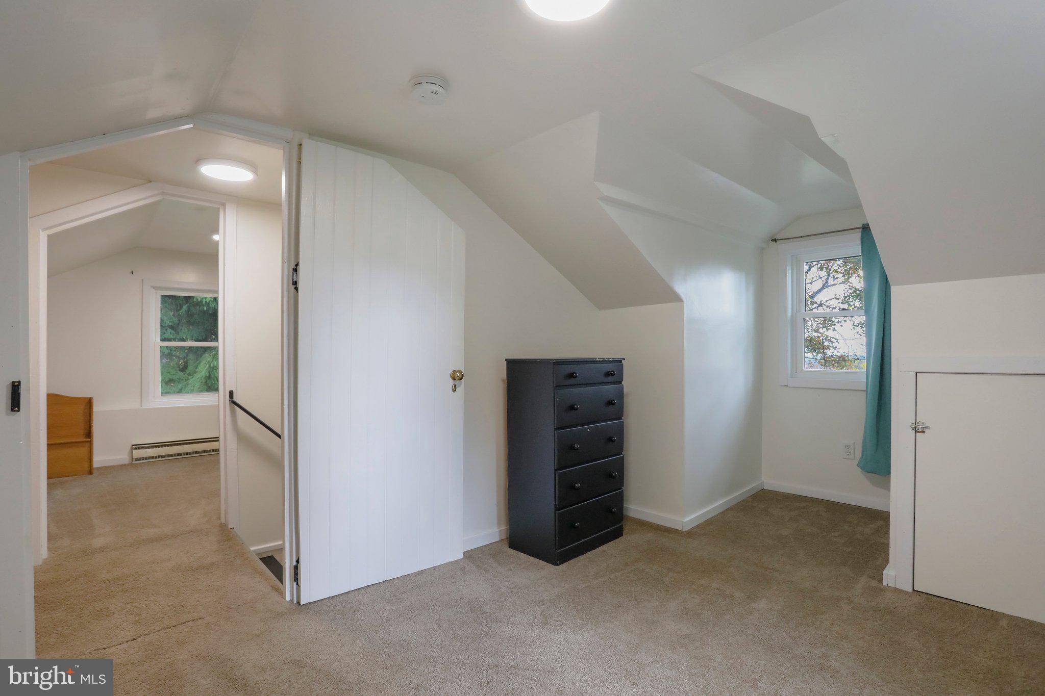 MIDDLETOWN - Residential