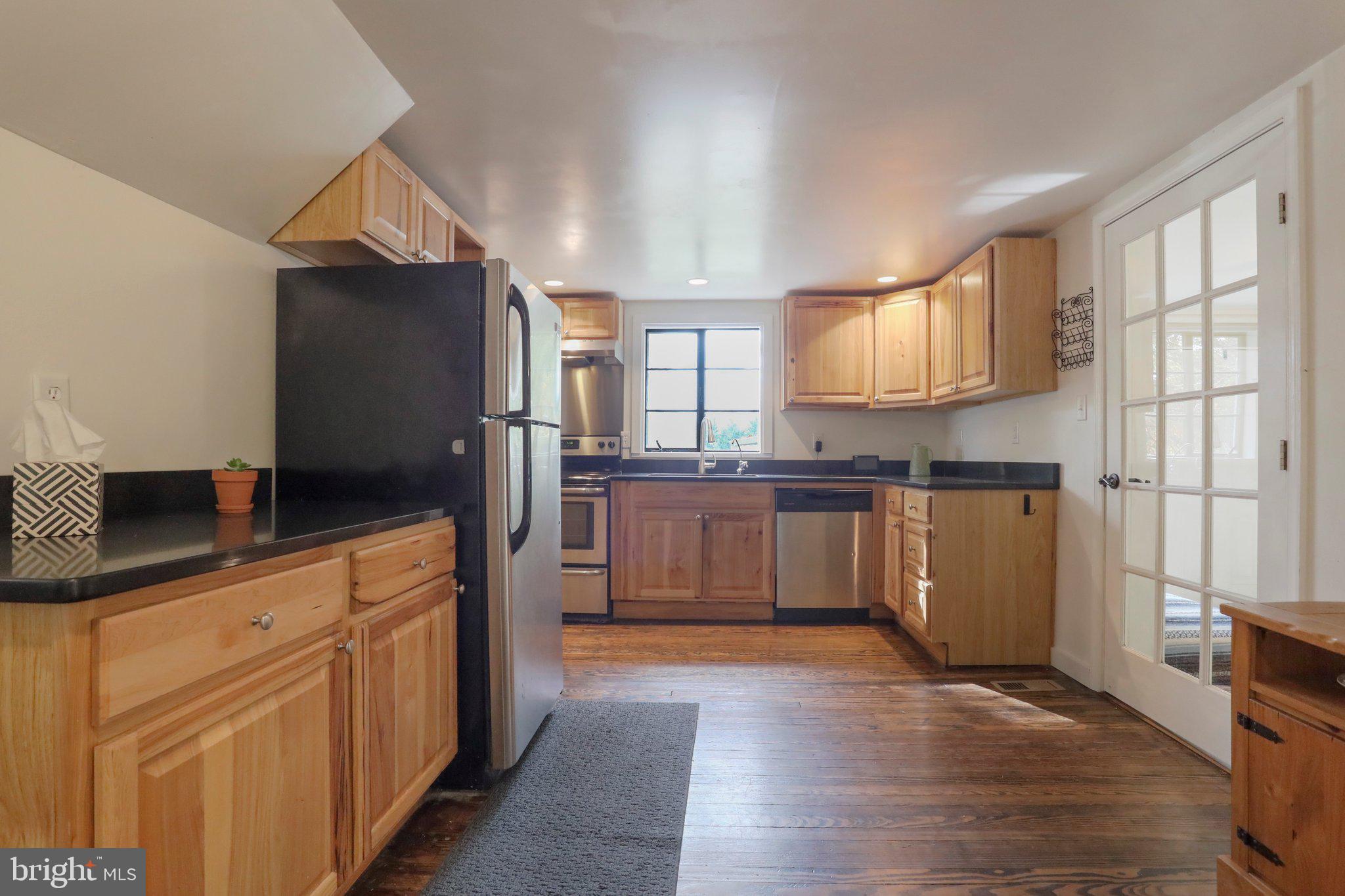 MIDDLETOWN - Residential