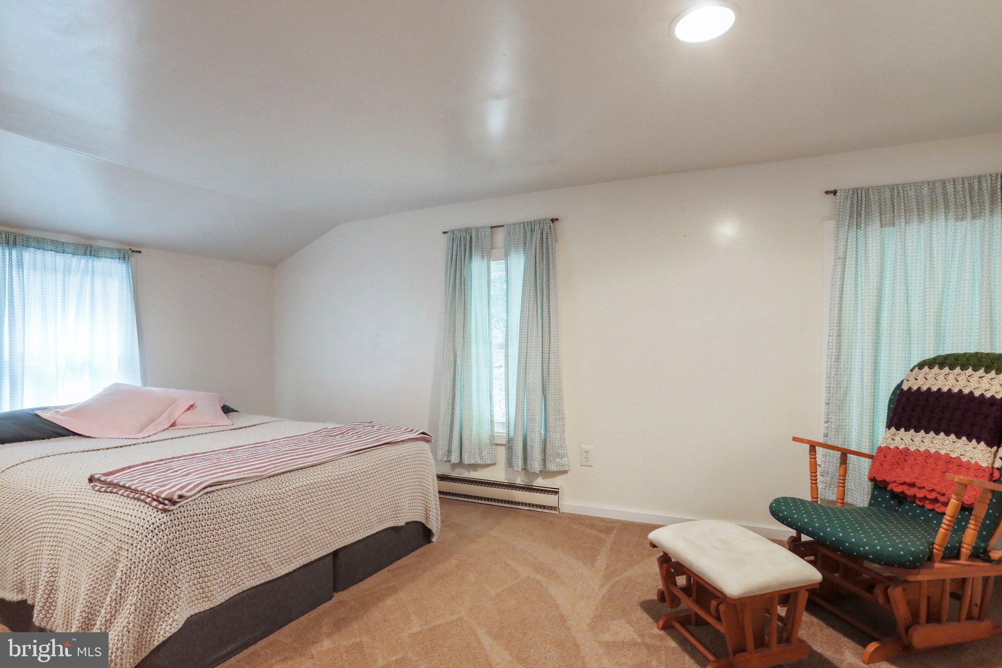 MIDDLETOWN - Residential