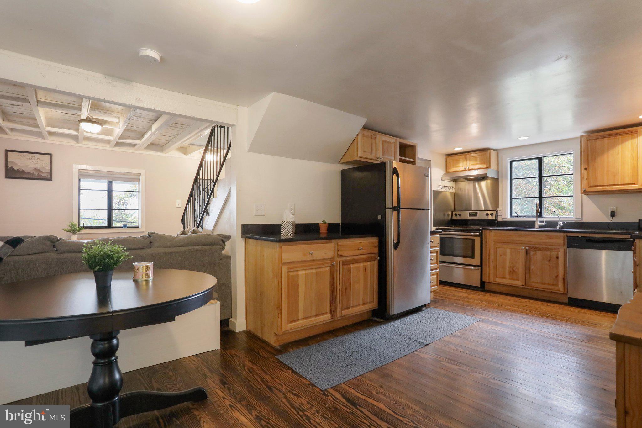 MIDDLETOWN - Residential