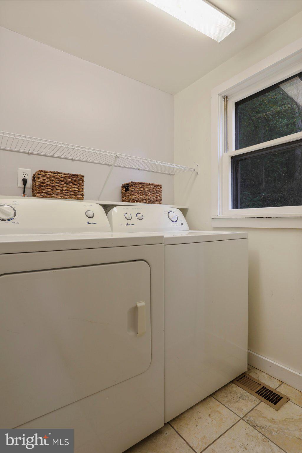 MIDDLETOWN - Residential