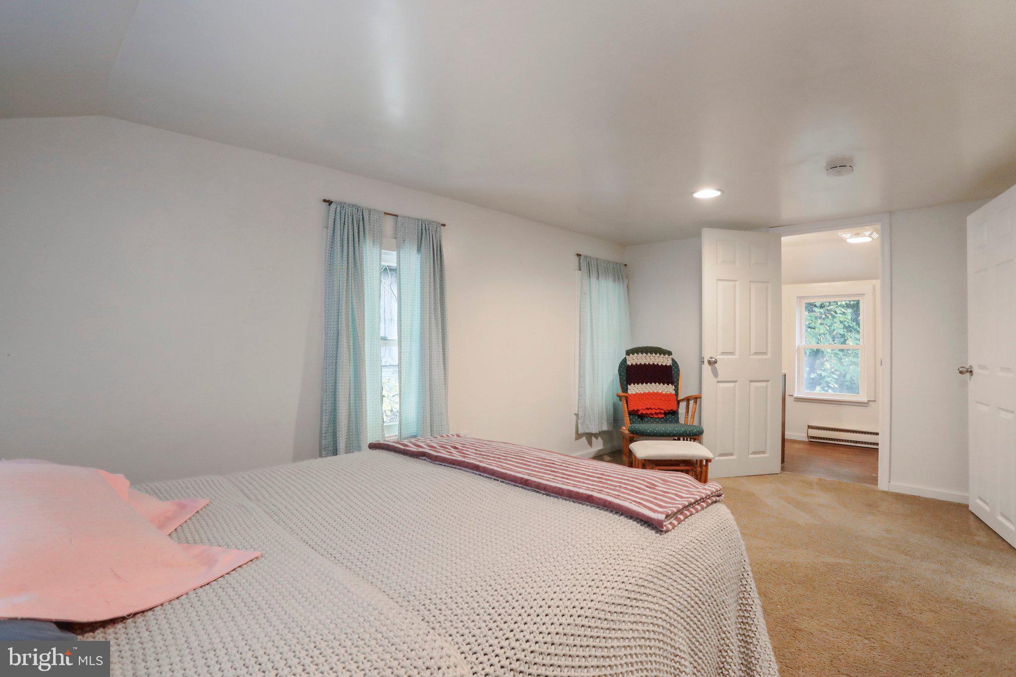 MIDDLETOWN - Residential