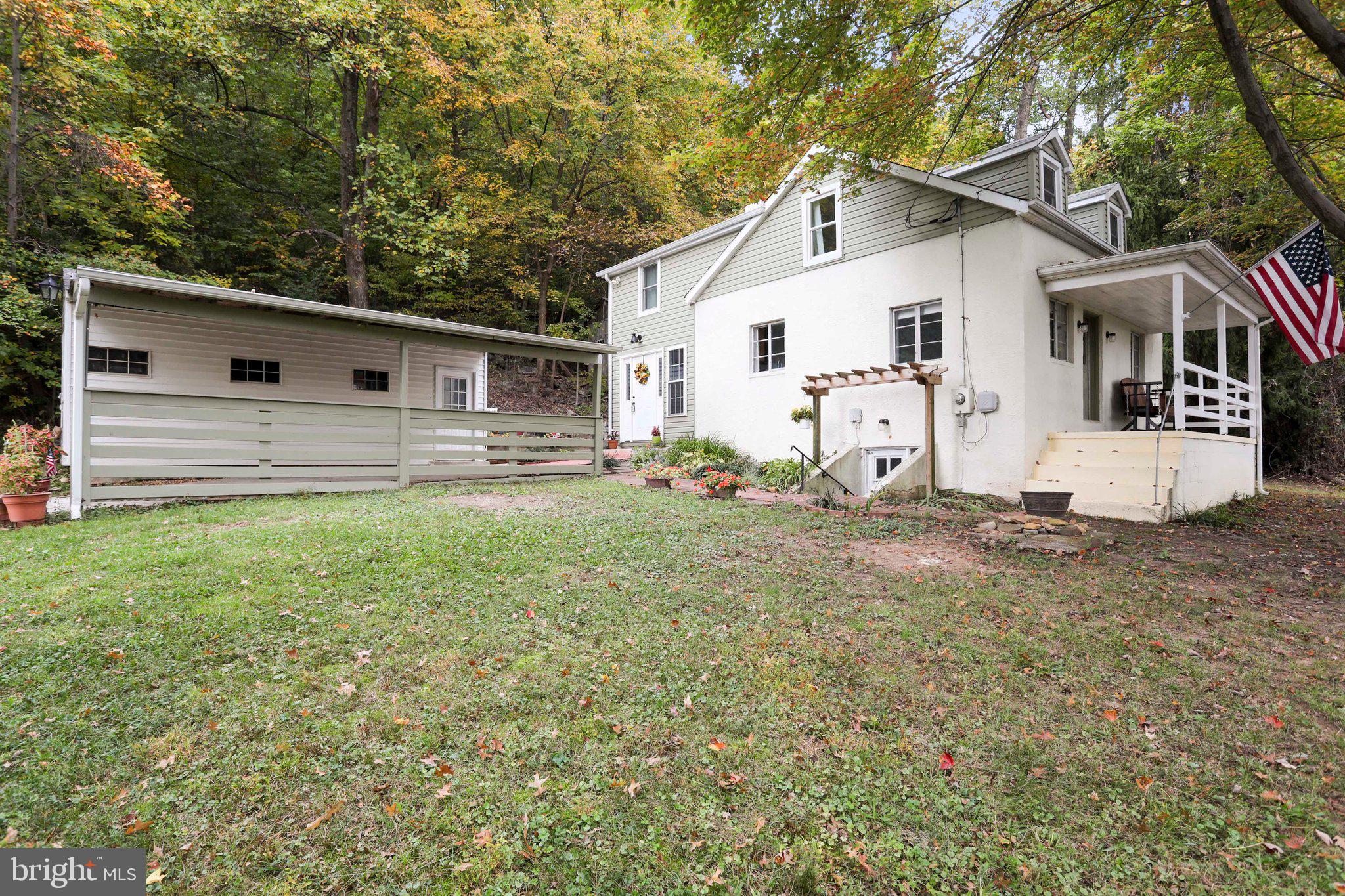 MIDDLETOWN - Residential