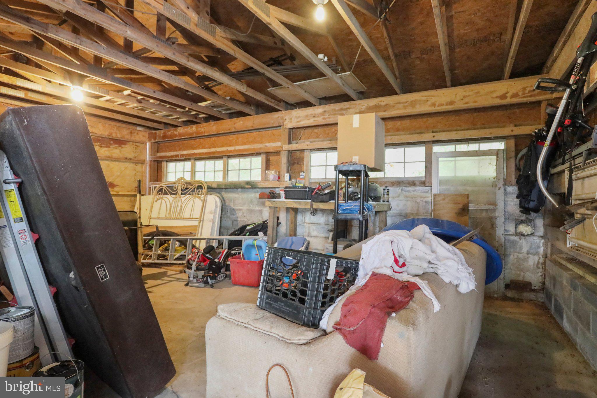 MIDDLETOWN - Residential