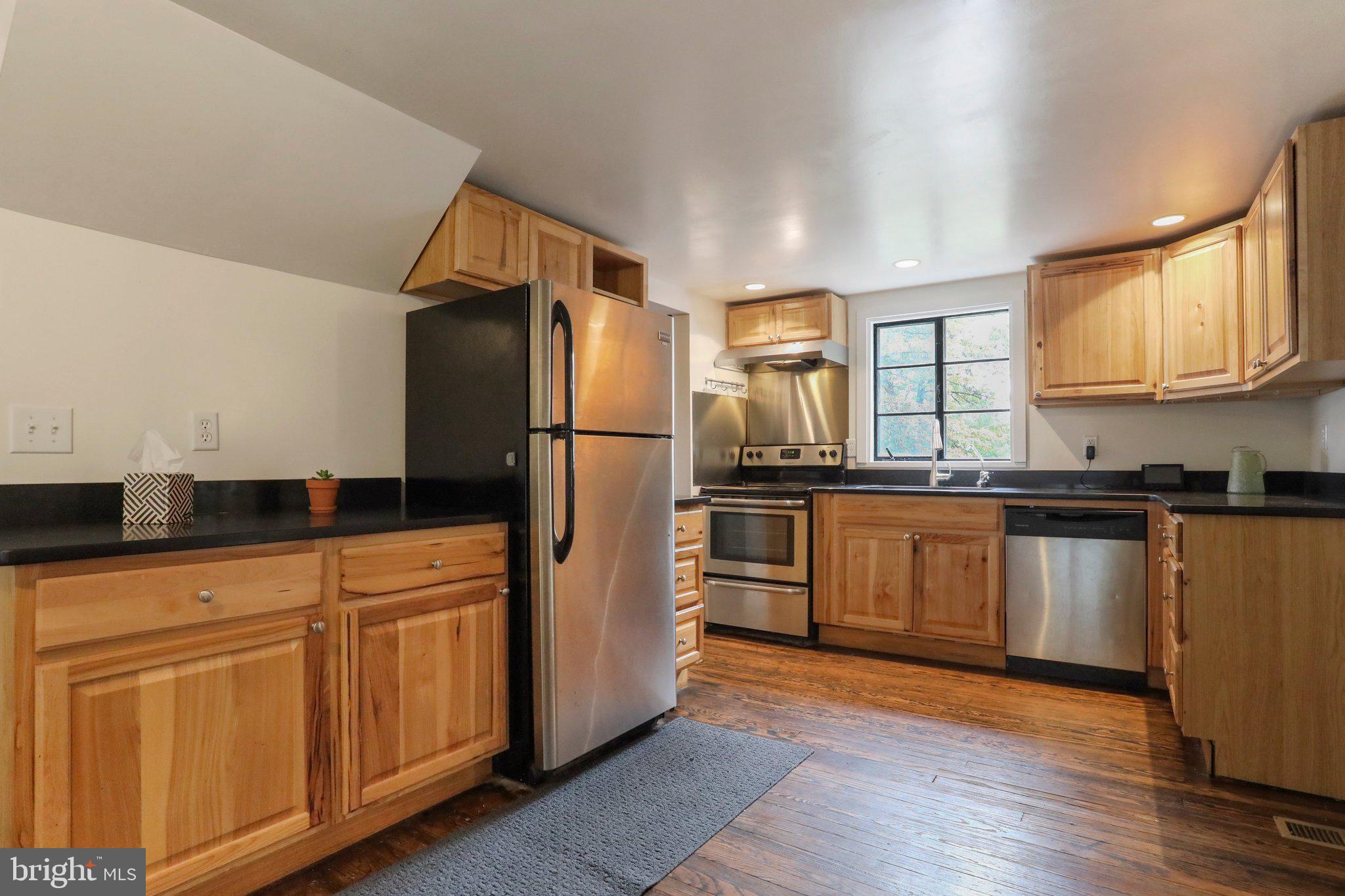 MIDDLETOWN - Residential