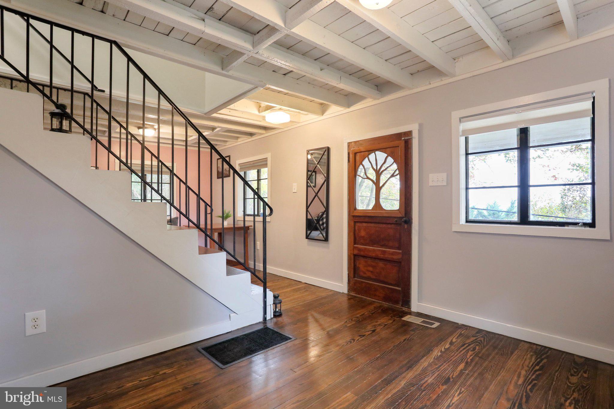 MIDDLETOWN - Residential