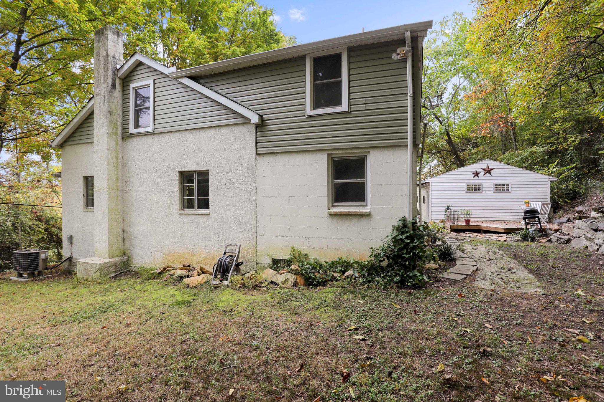 MIDDLETOWN - Residential