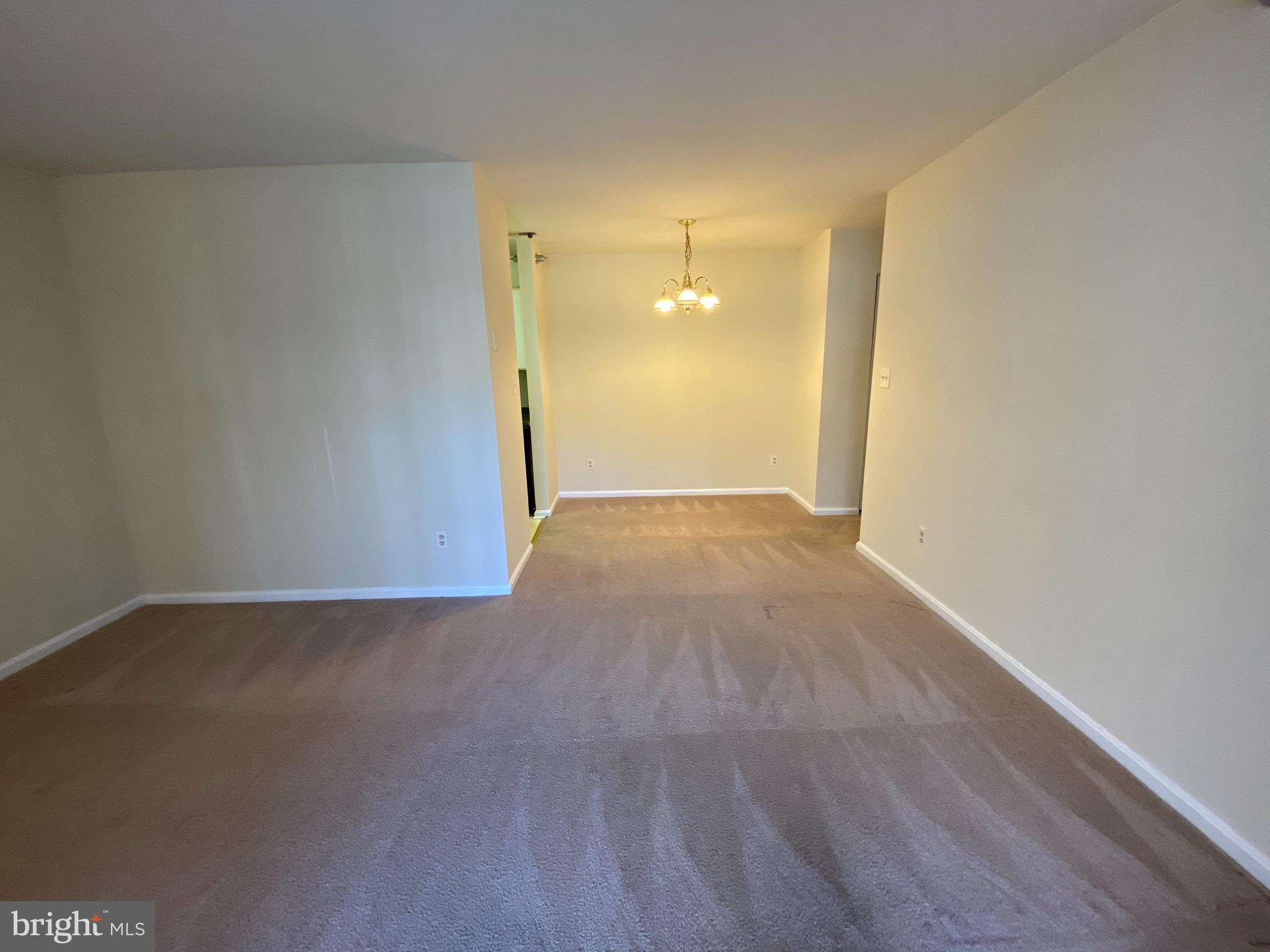 CARRIAGE POINTE AT AQUIA - Residential Lease