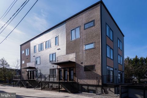 1307 LONGFELLOW STREET NW 8 WASHINGTON DC 20011