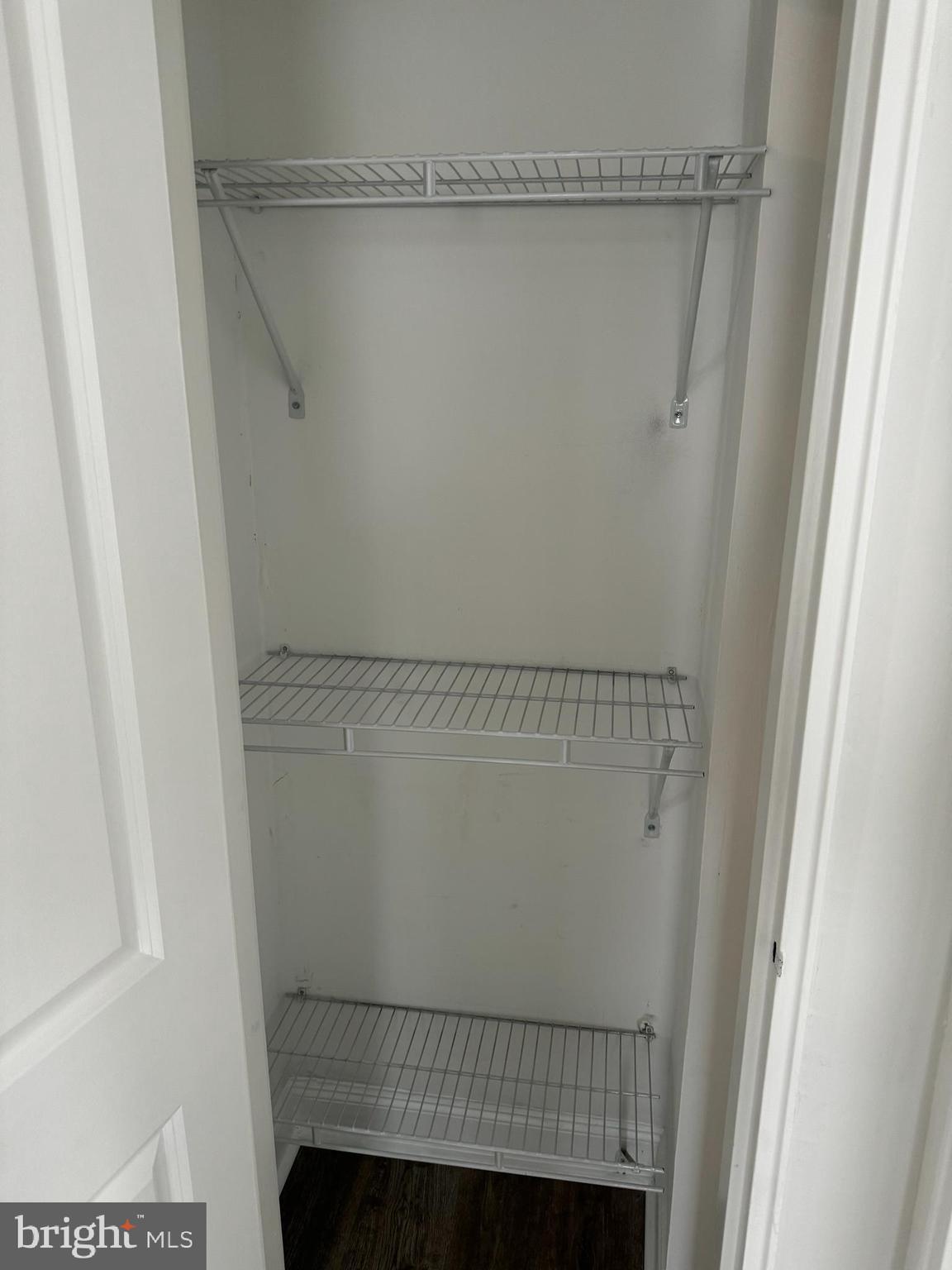 WILLOW GROVE - Residential Lease