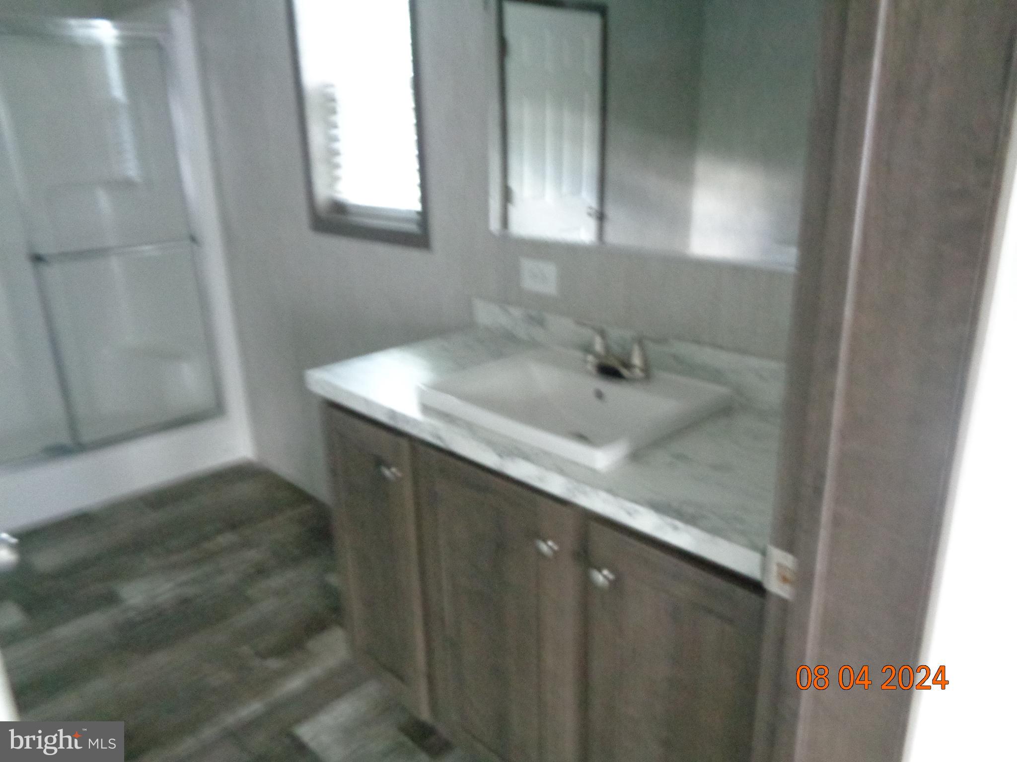 MIDDLE CREEK VILLAGE - Residential