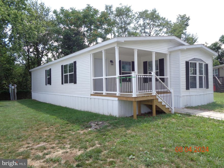 If you are looking for a nice home and affordability, then look no further.  This move in ready 2024 Manufactured home is just what you have been waiting for!   Offers 3 Bedrooms, 2 Full baths, a nice full size kitchen with an island and skylights to let all that natural light in!  Comes with  new appliances, to include refrigerator, stove and dishwasher.   Enjoy your front porch to relax on after a long hard day at work.   There is also a 8X10 storage shed for your storage needs.
 Sits on a corner lot to give you privacy at the end of Apollo Ct.  Make your appointment today to view this new home.  Home comes with a 1 year Manufacturers Warranty.

The Middle Creek Village Community Park offers amenities such as a pond to fish.
 Lot does not convey with the purchase of the home,  subject to lot rent.
Lot rent is $495 per month with a $495 security deposit.
Lot size is an estimate.  
Subject to fees and a sales tax.
Call Cynthia Painter with any questions.

Buyer must do their due diligence regarding taxes.