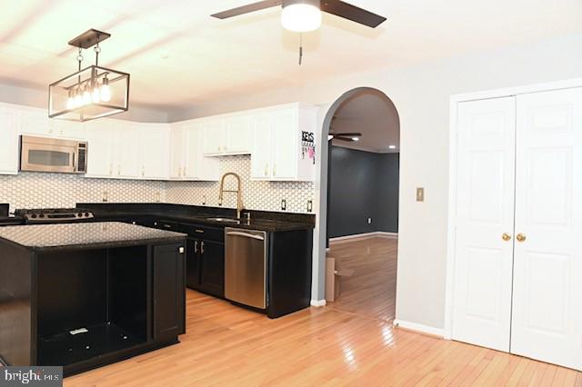 WOODVIEW VILLAGE WEST - Residential Lease