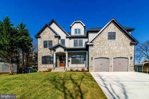 VIENNA WOODS - Residential