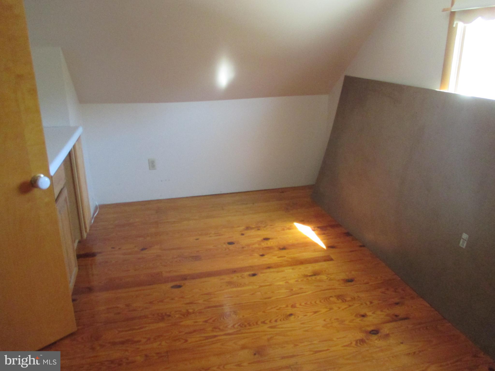 NEW CREEK AREA - Residential