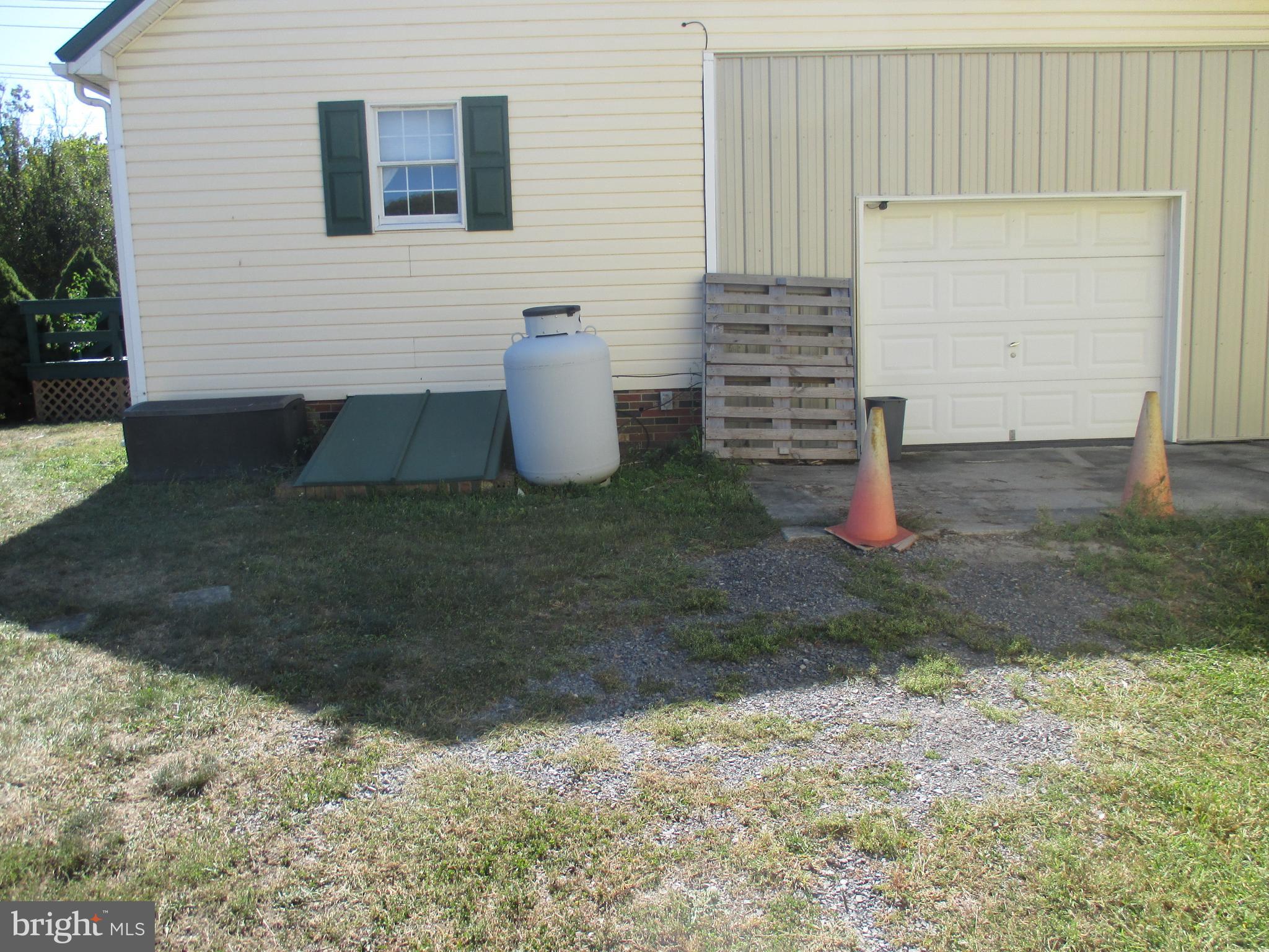 NEW CREEK AREA - Residential