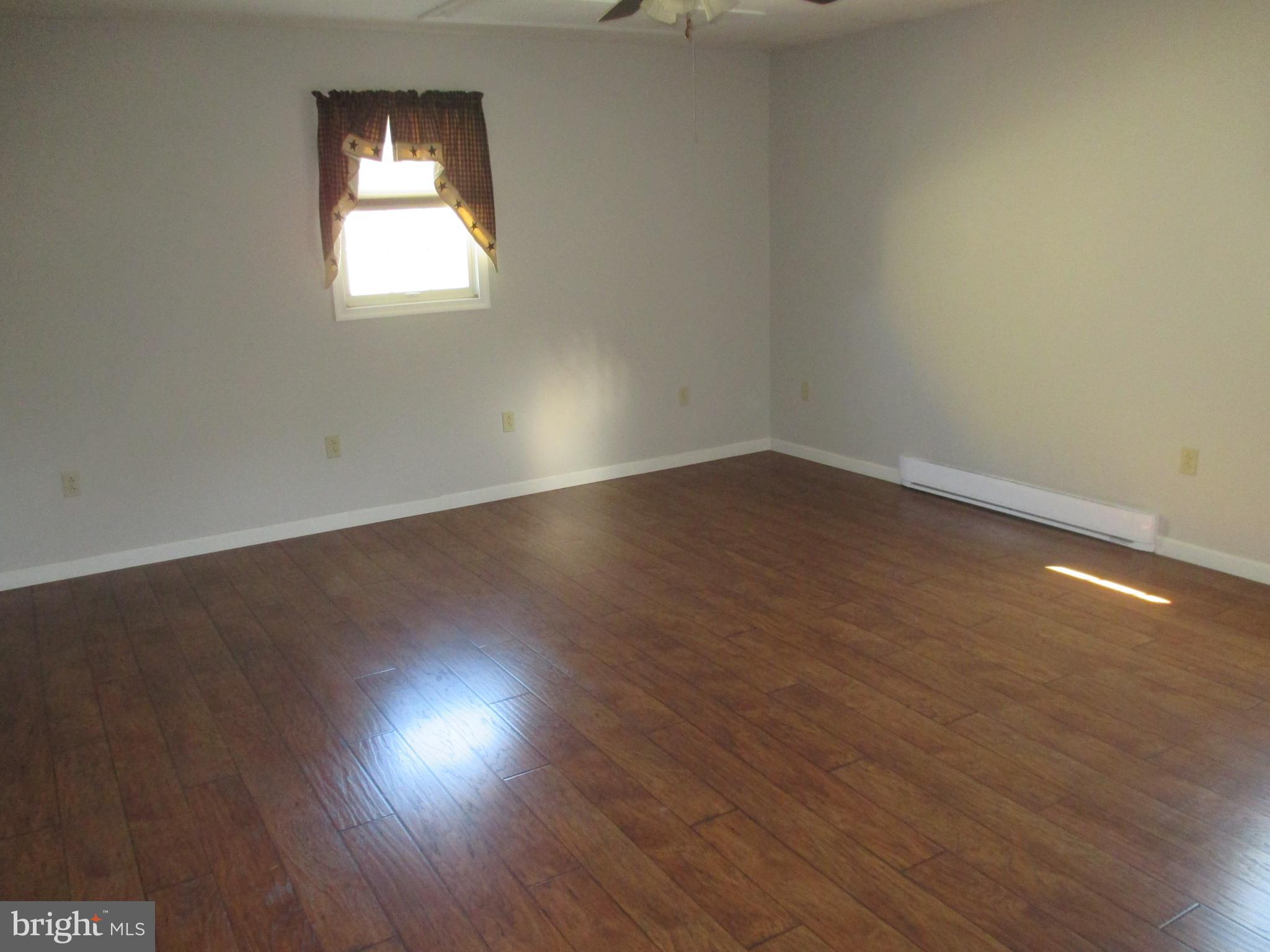 NEW CREEK AREA - Residential