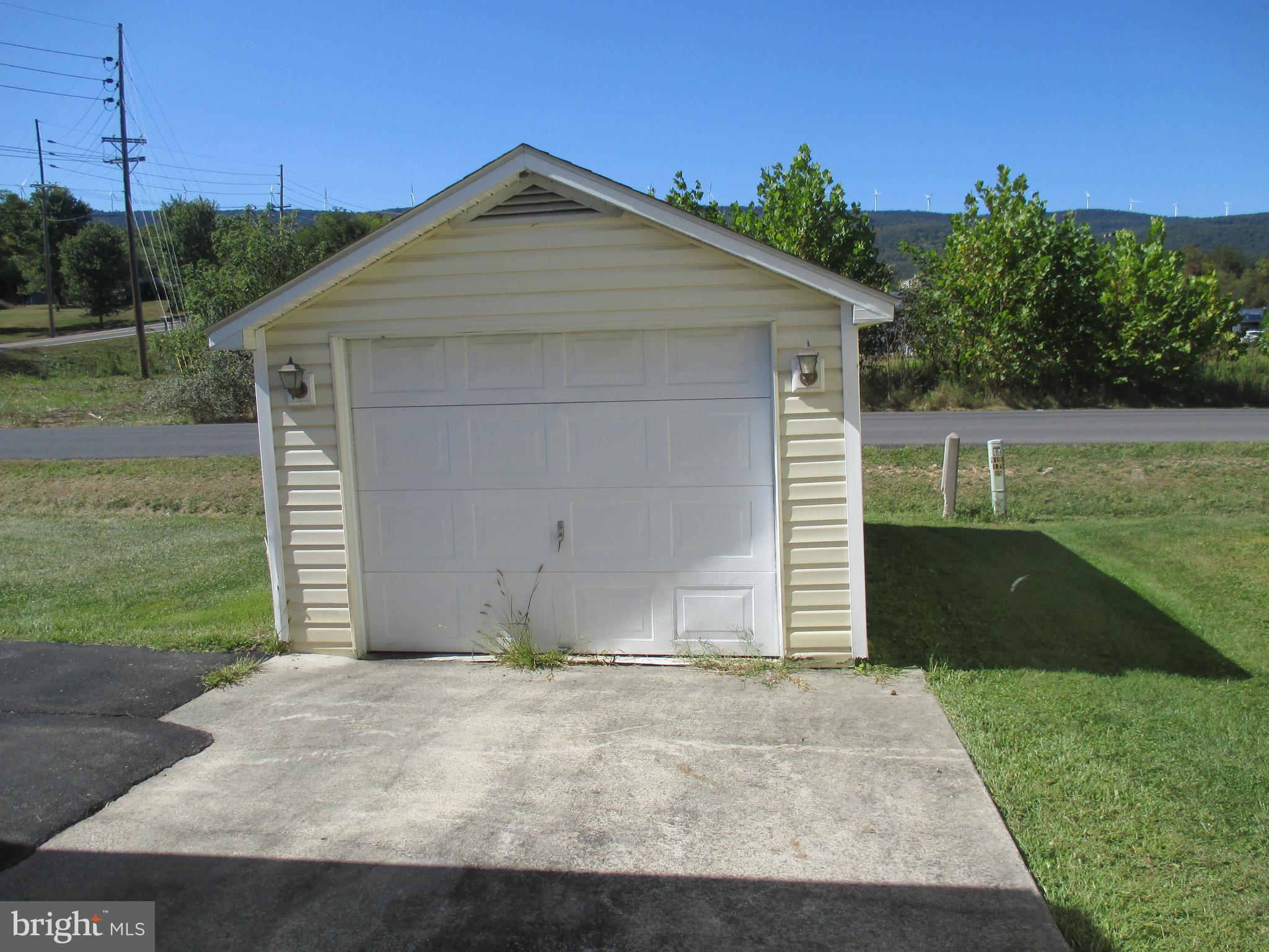 NEW CREEK AREA - Residential