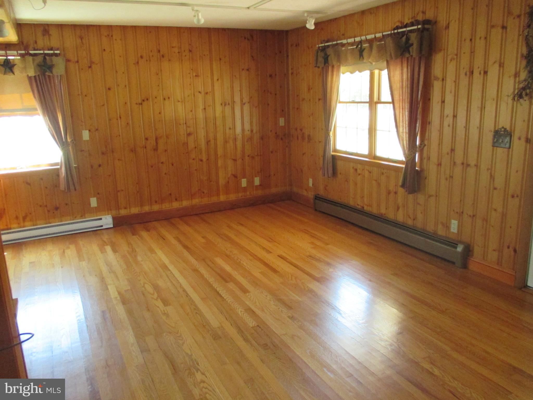 NEW CREEK AREA - Residential