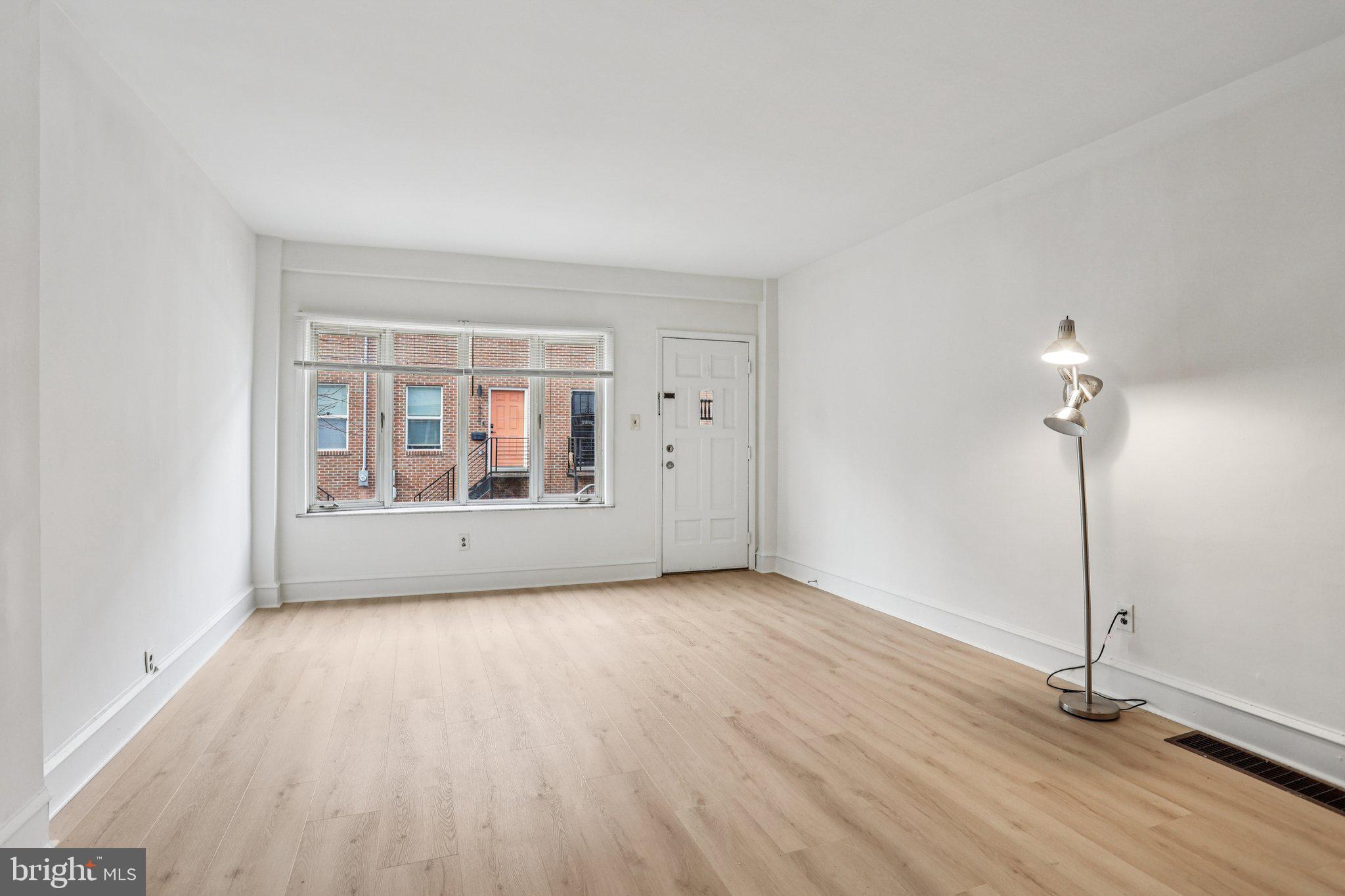 1547 S MYRTLEWOOD STREET