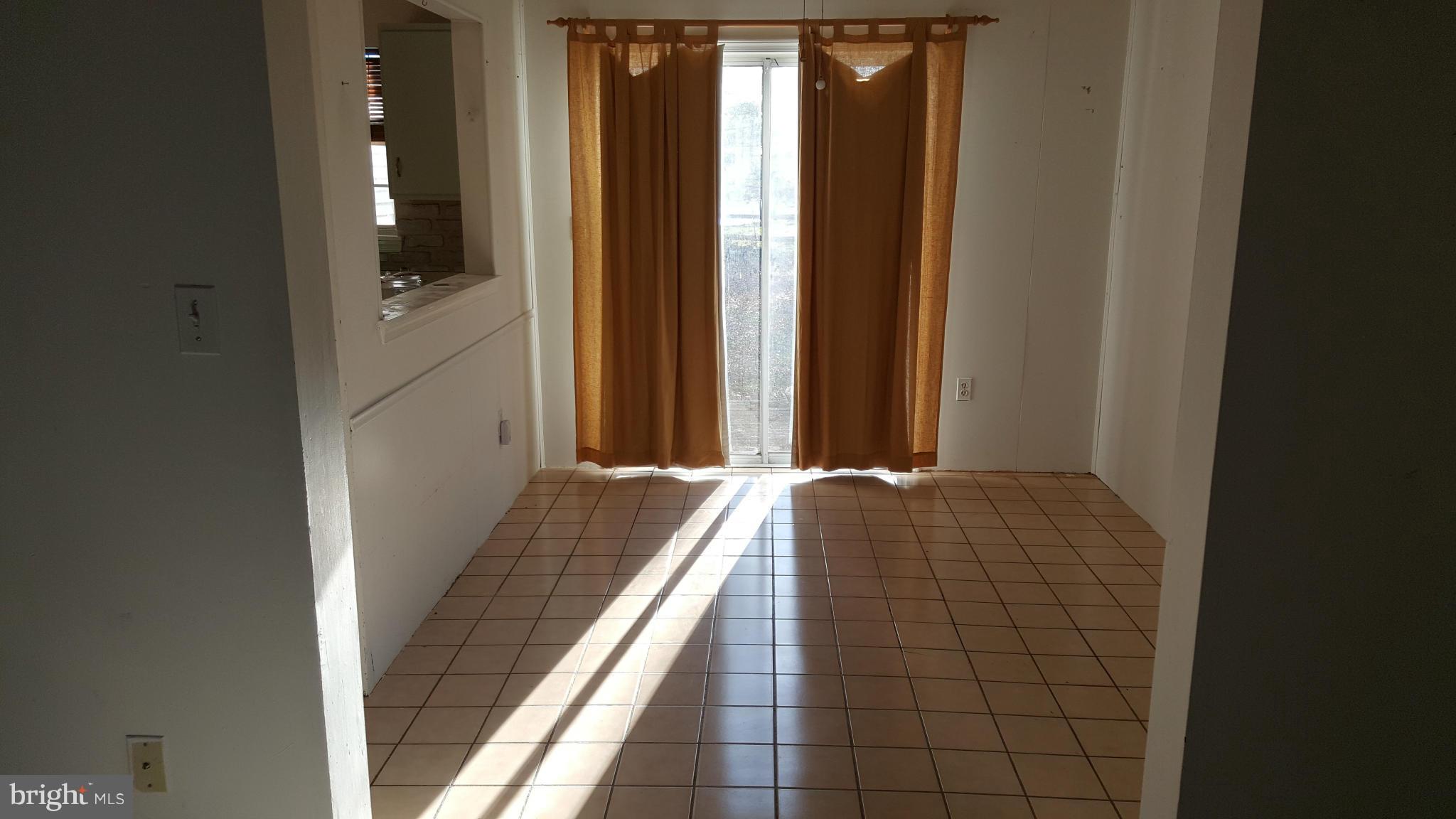 MATTAWOMAN WOODS IND HEAD - Residential