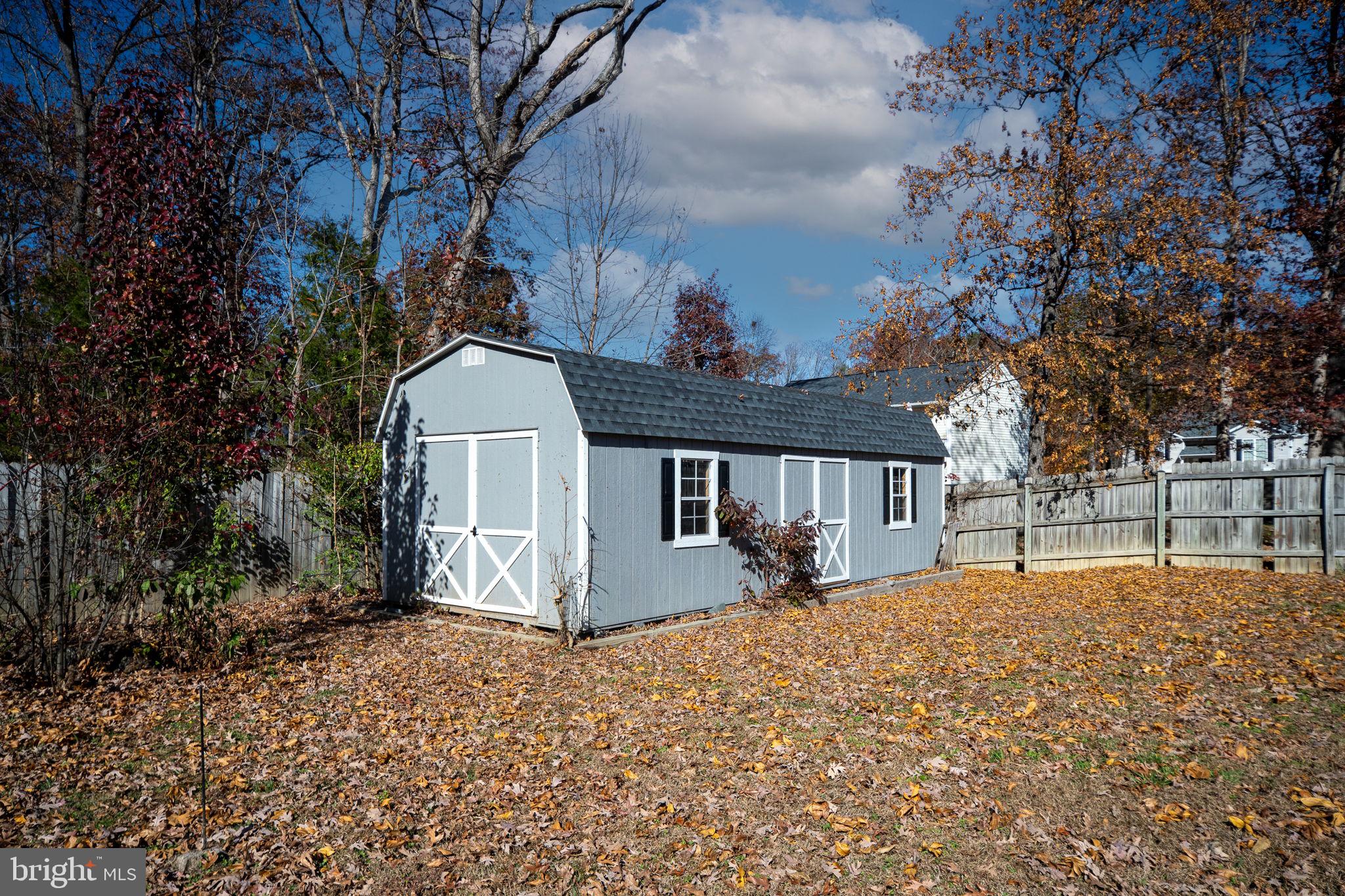 SOUTH OAKS - Residential