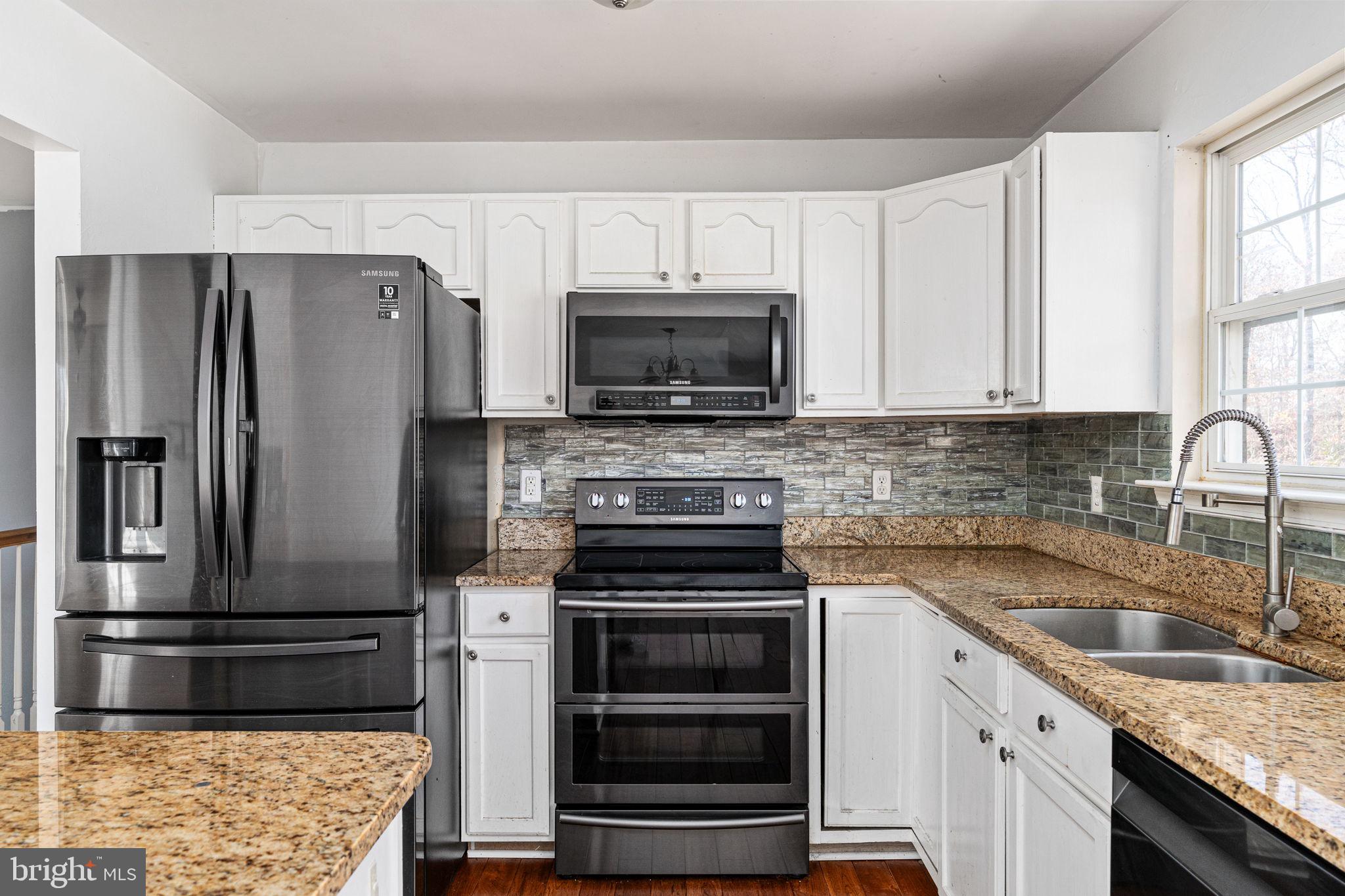 SOUTH OAKS - Residential