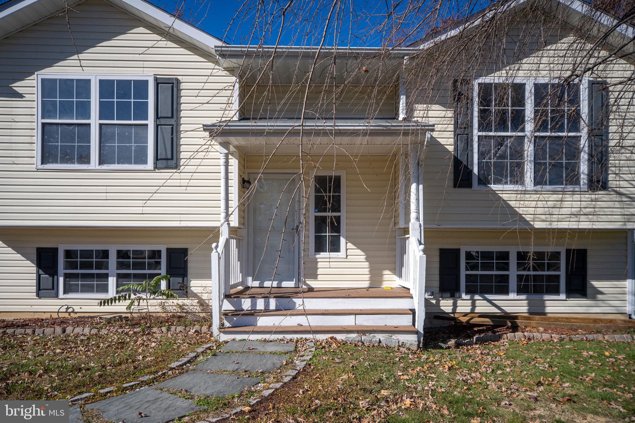 SOUTH OAKS - Residential