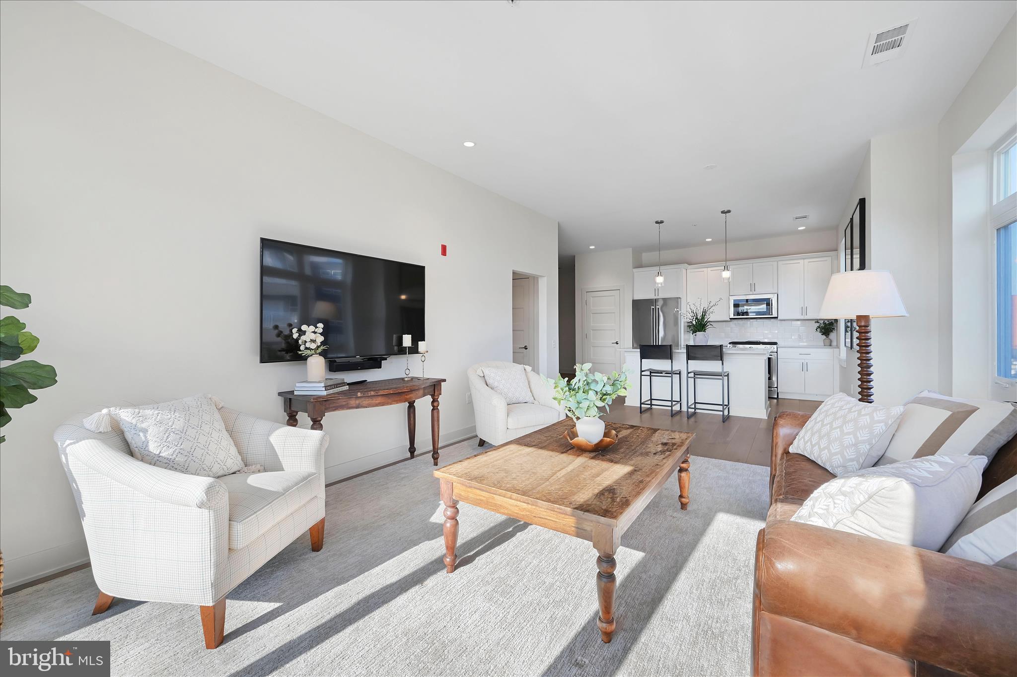 575 SOUTH CONDOS - Residential