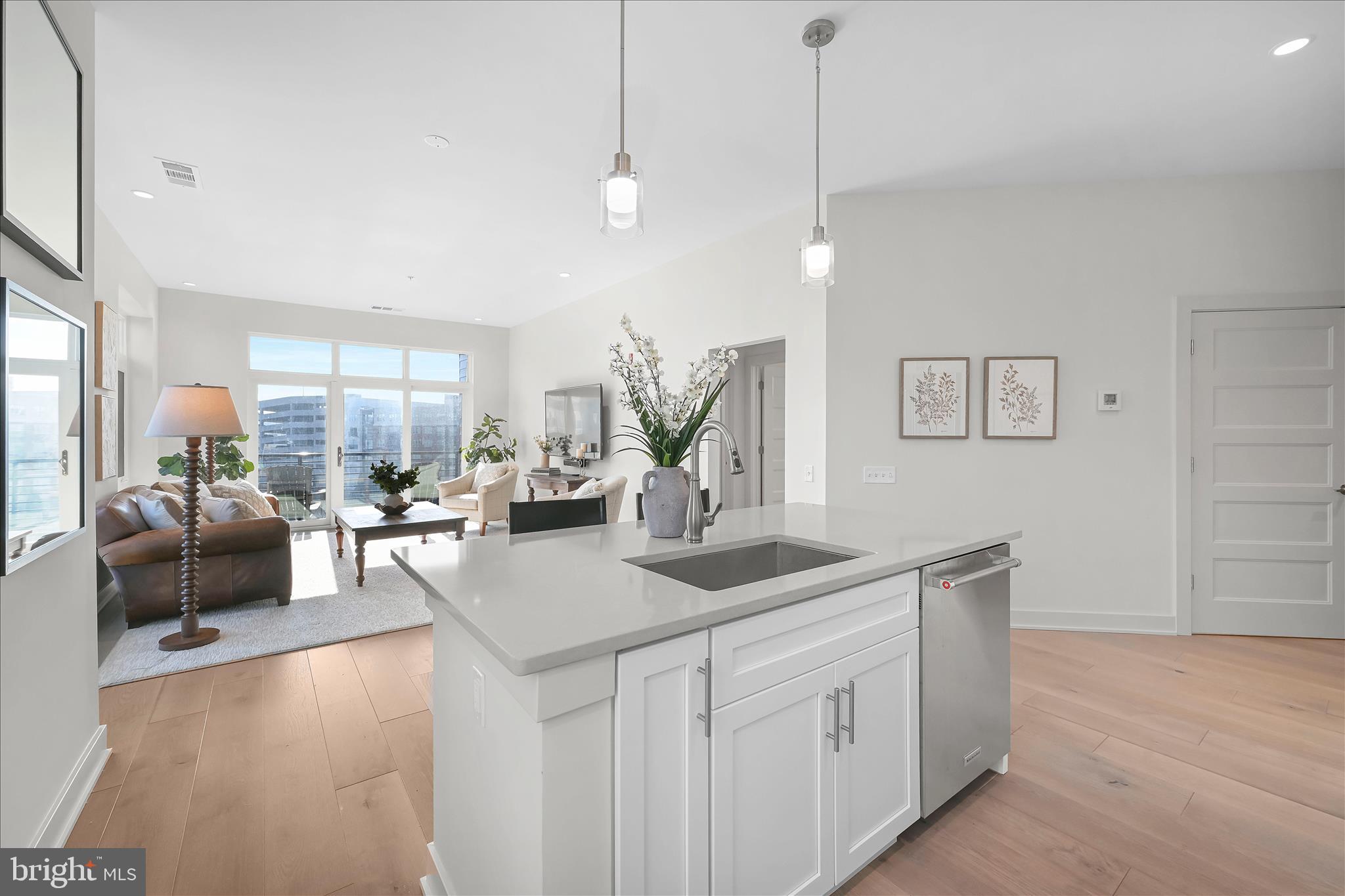 575 SOUTH CONDOS - Residential