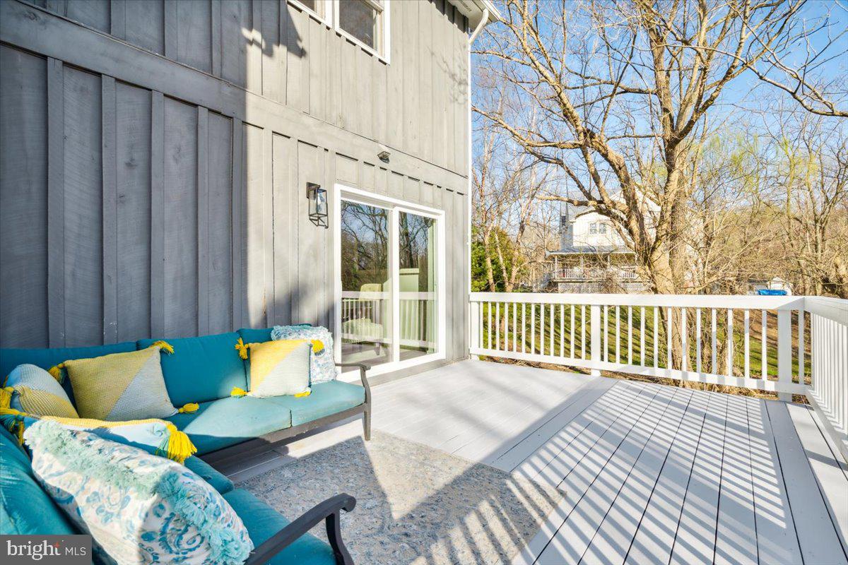 CLARKSBURG OUTSIDE - Residential