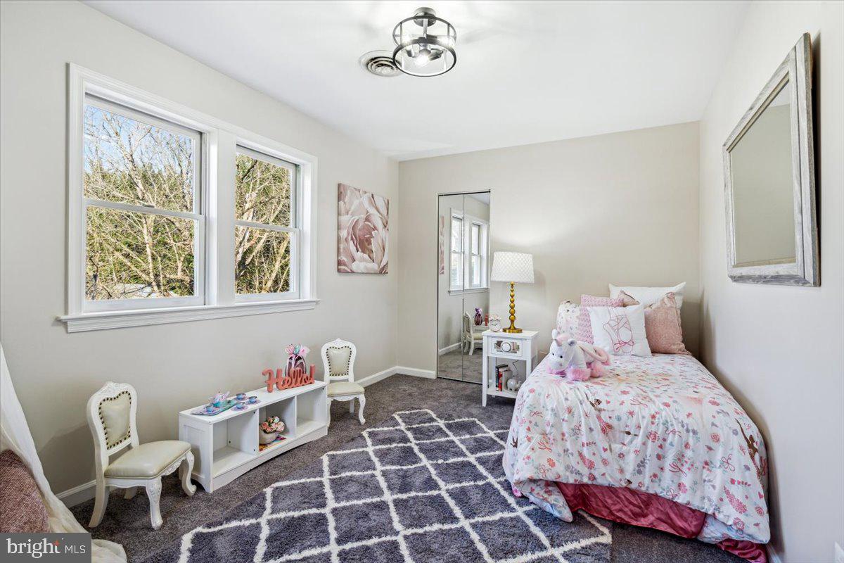 CLARKSBURG OUTSIDE - Residential