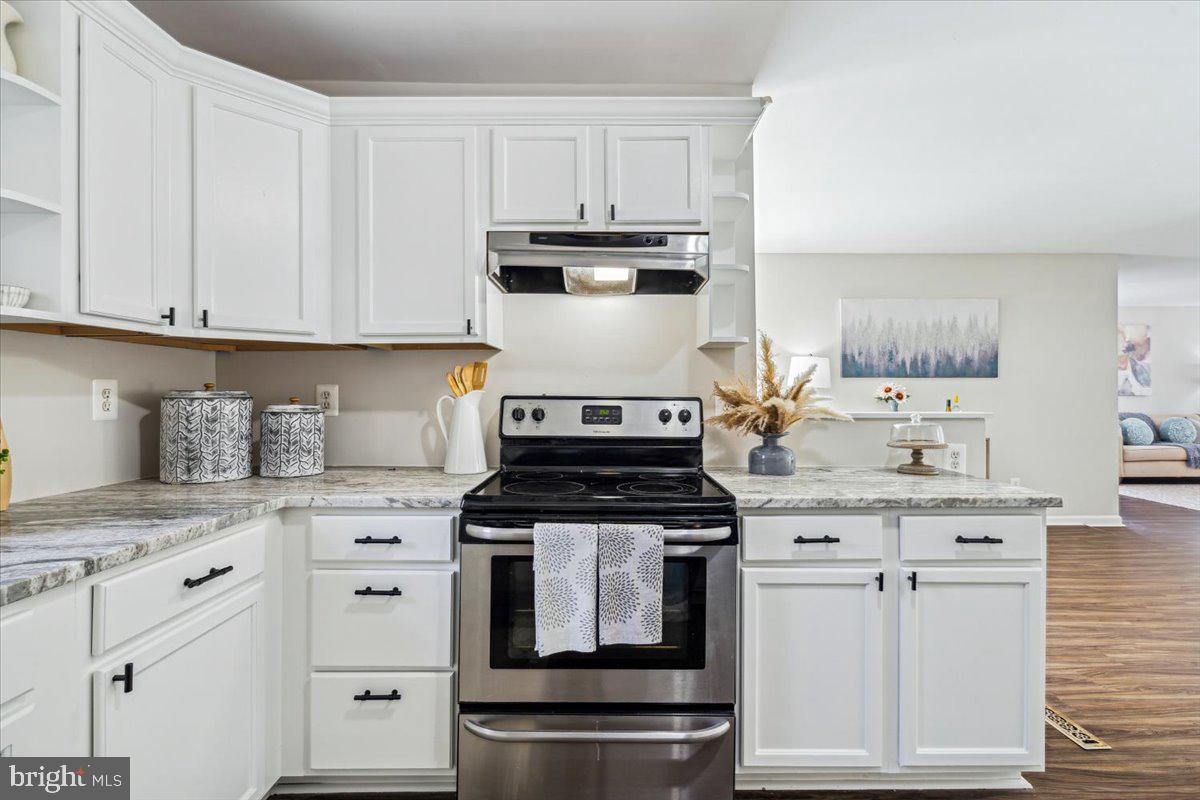 CLARKSBURG OUTSIDE - Residential