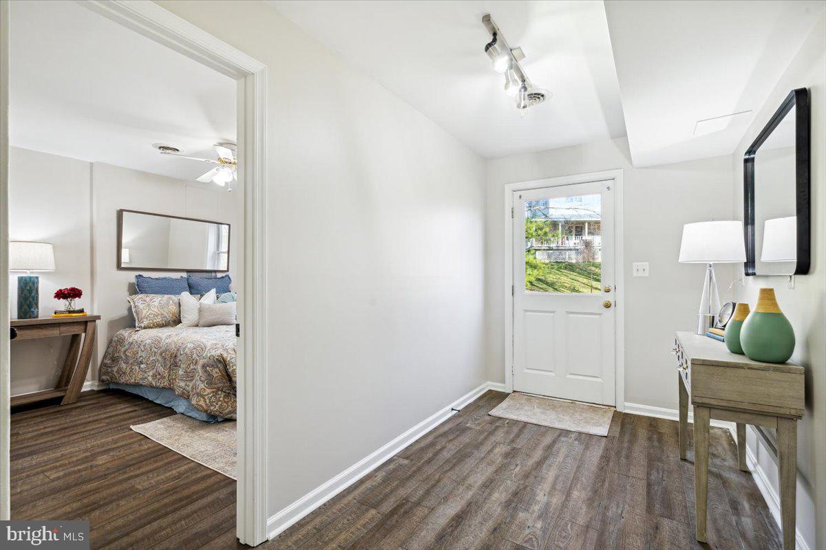 CLARKSBURG OUTSIDE - Residential