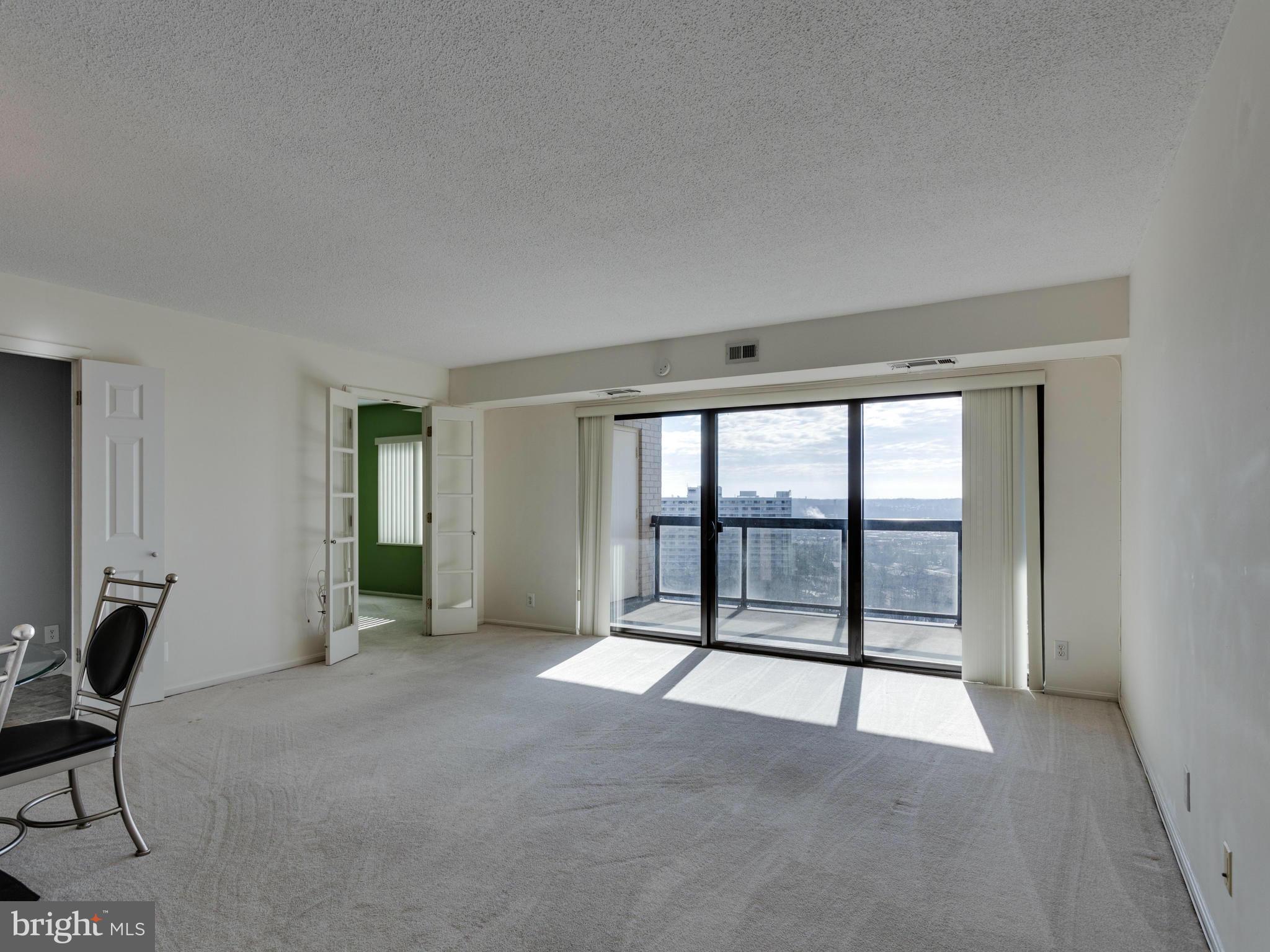 WATERGATE AT LANDMARK - Residential