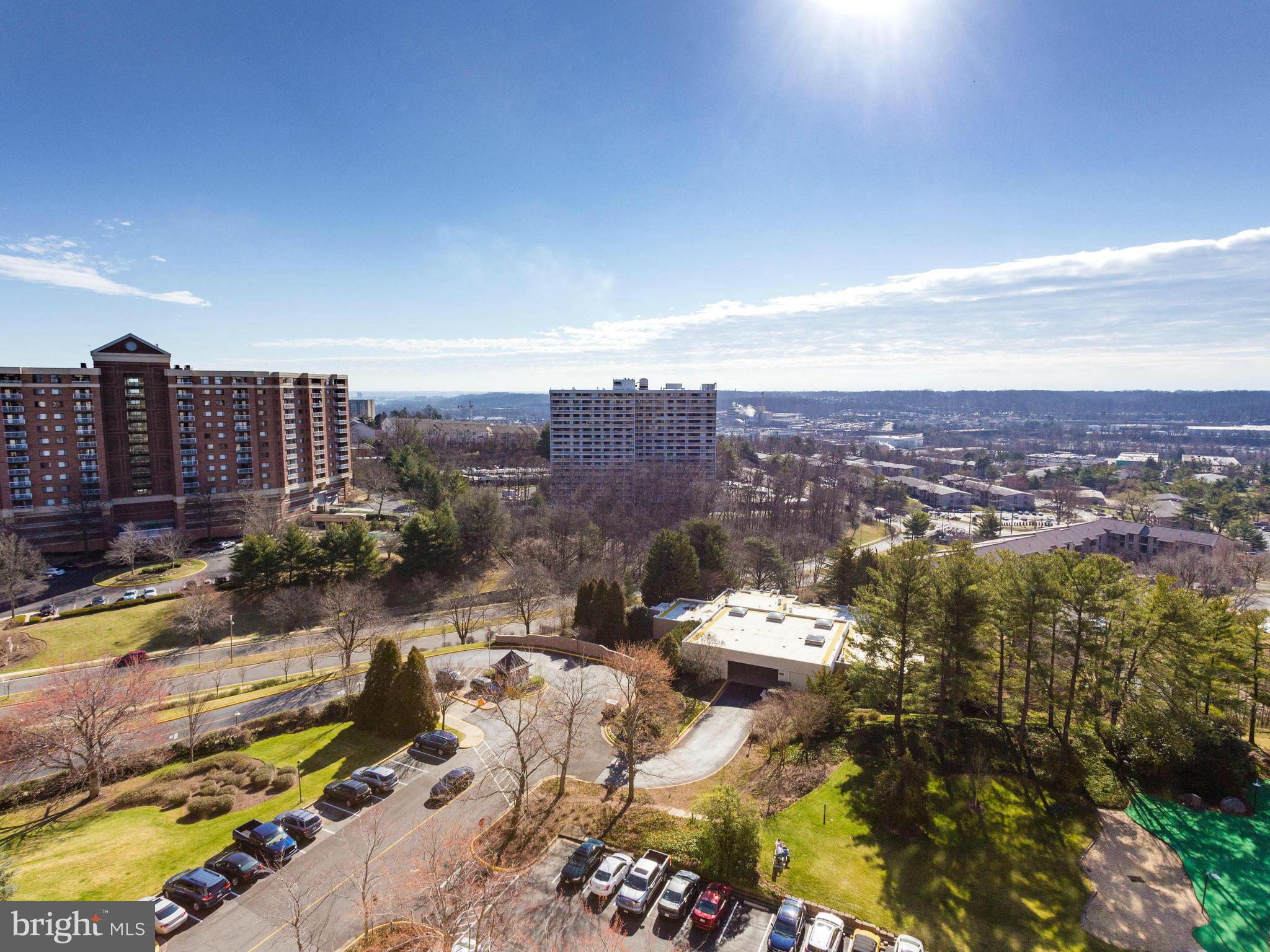 WATERGATE AT LANDMARK - Residential