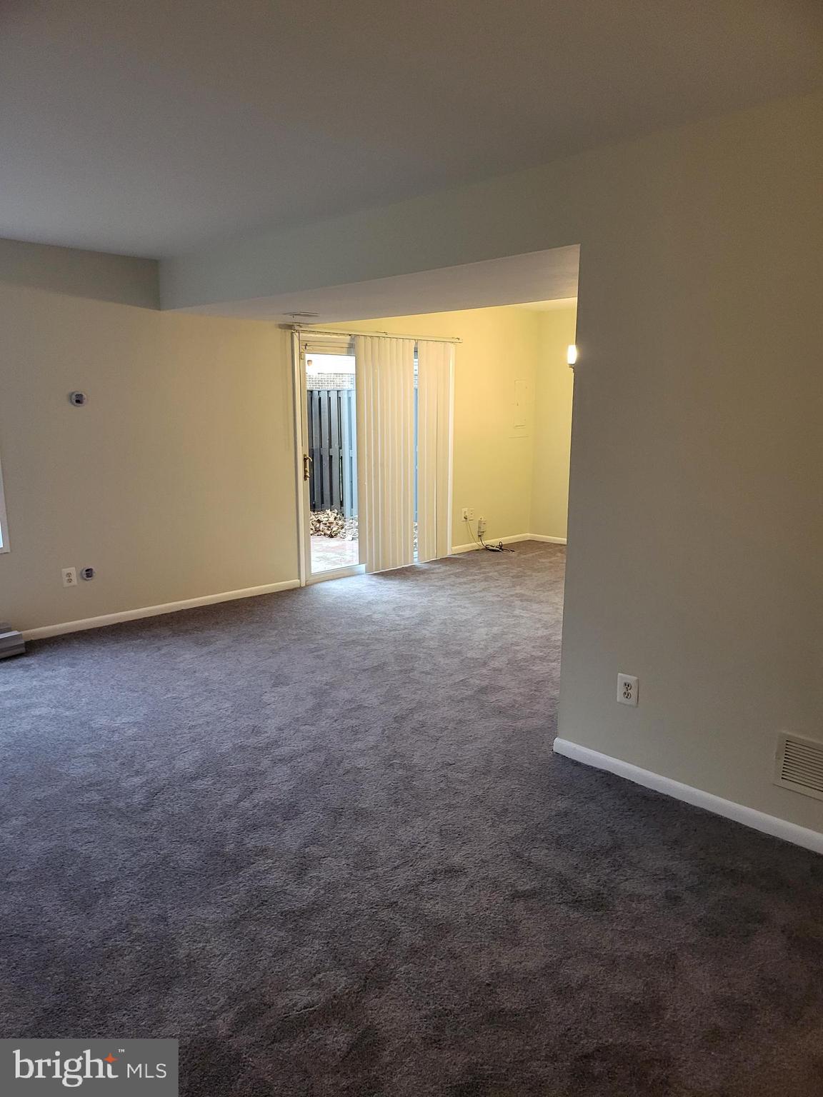 CINNAMON RIDGE CONDO - Residential Lease