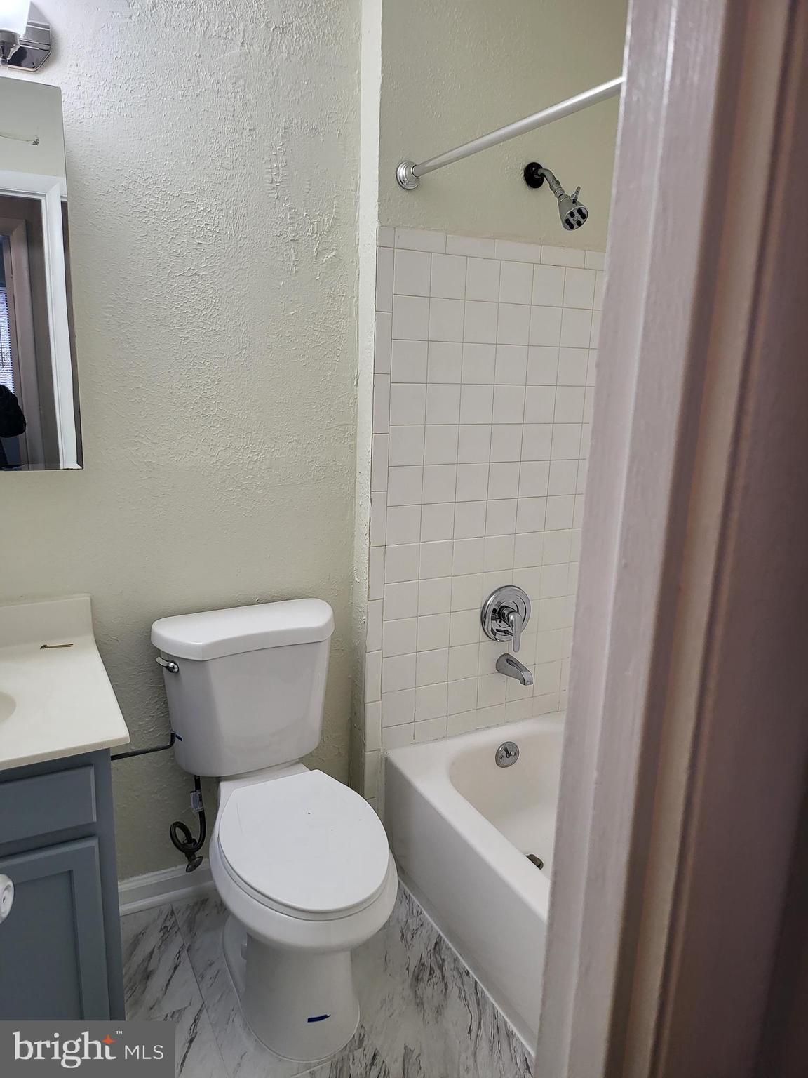 CINNAMON RIDGE CONDO - Residential Lease