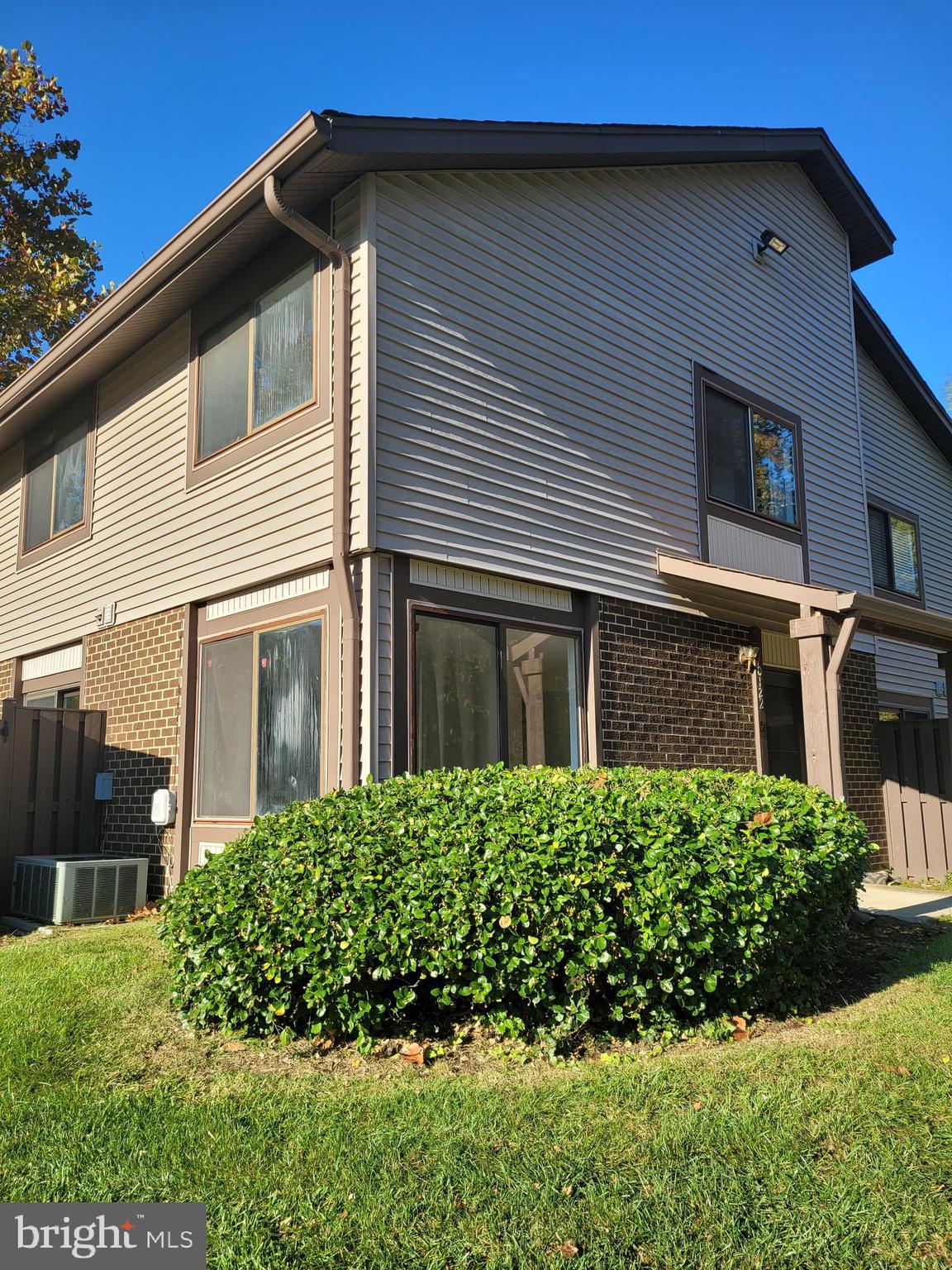 CINNAMON RIDGE CONDO - Residential Lease