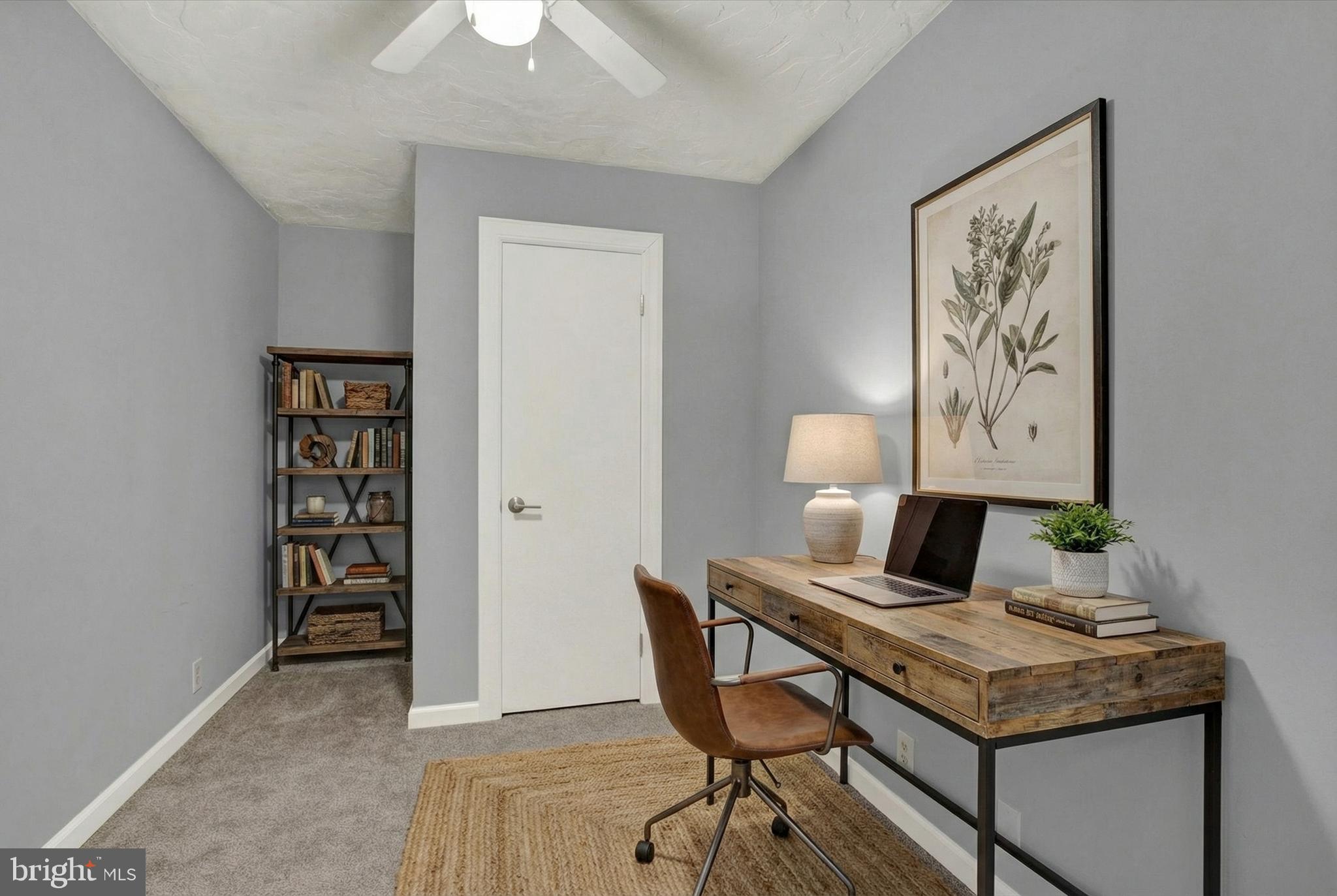 LAUREL - Residential