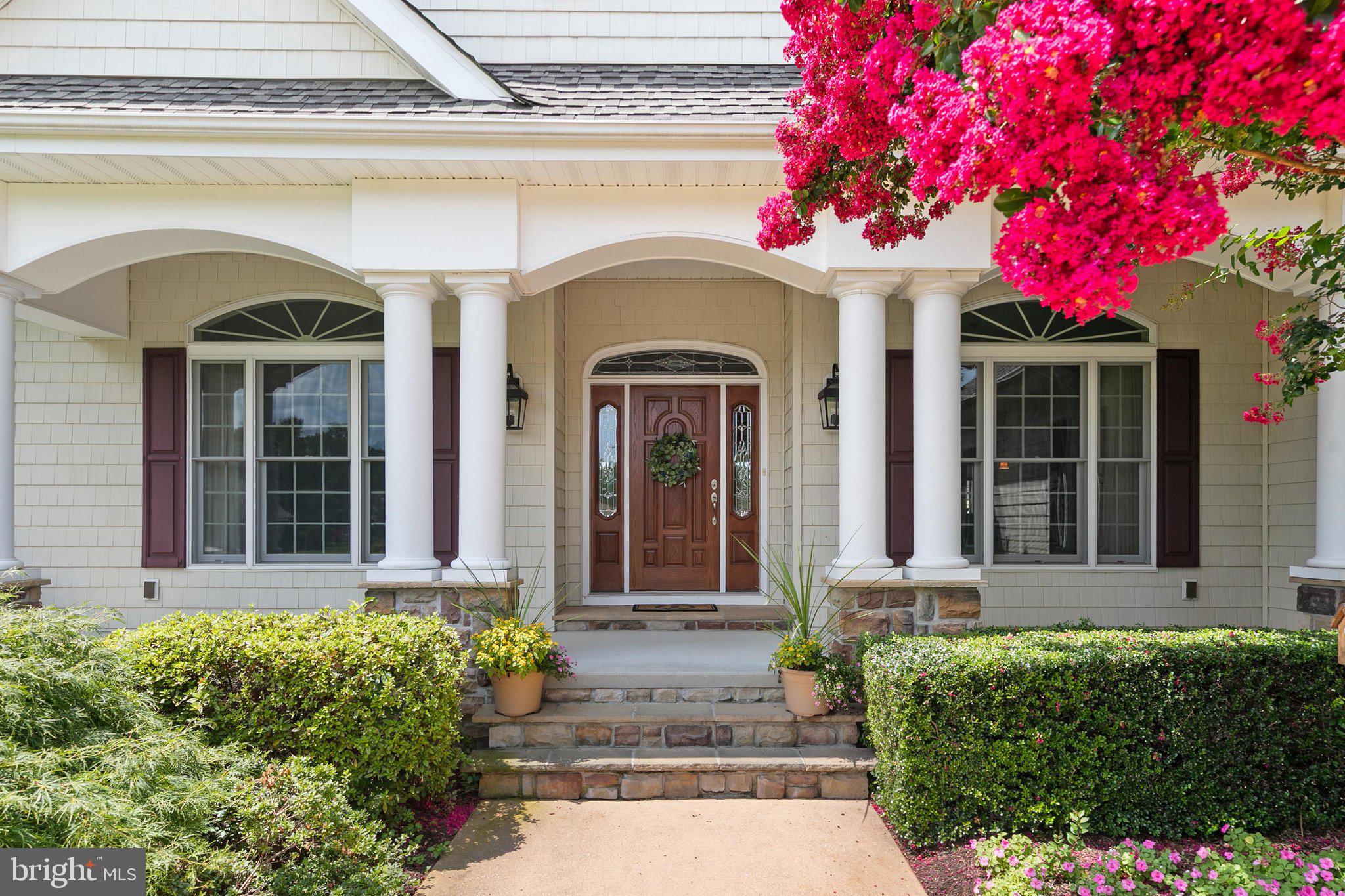 607 SAINT ANDREWS COURT